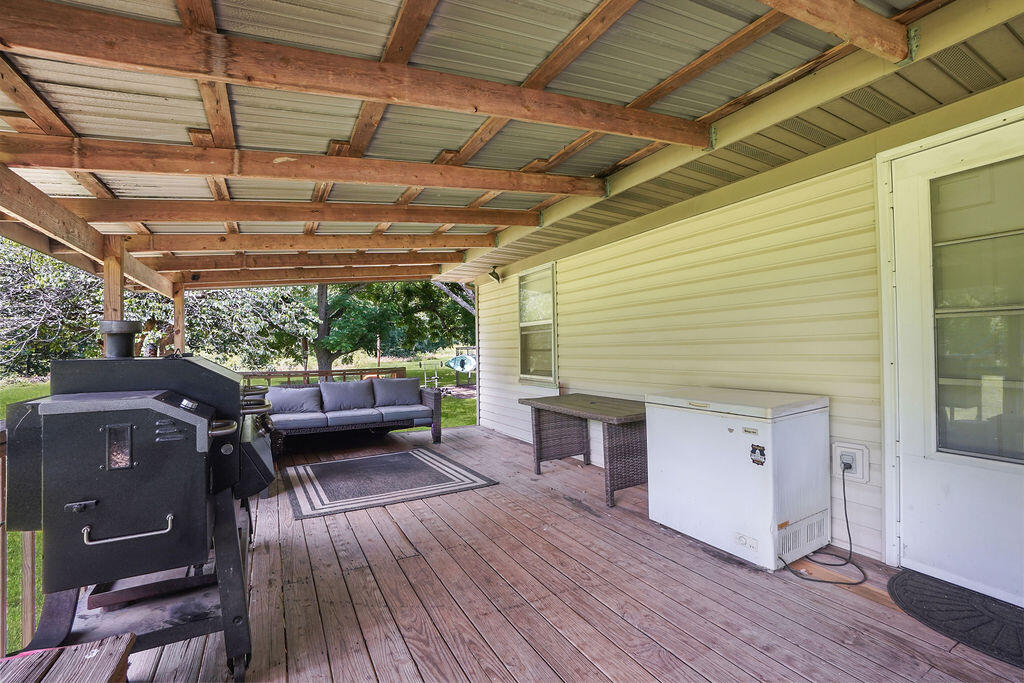 1919 Kay Drive Property Photo 9