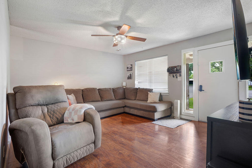 1919 Kay Drive Property Photo 14