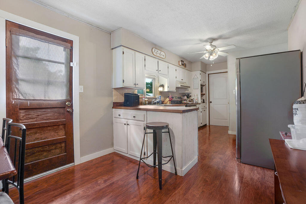 1919 Kay Drive Property Photo 17