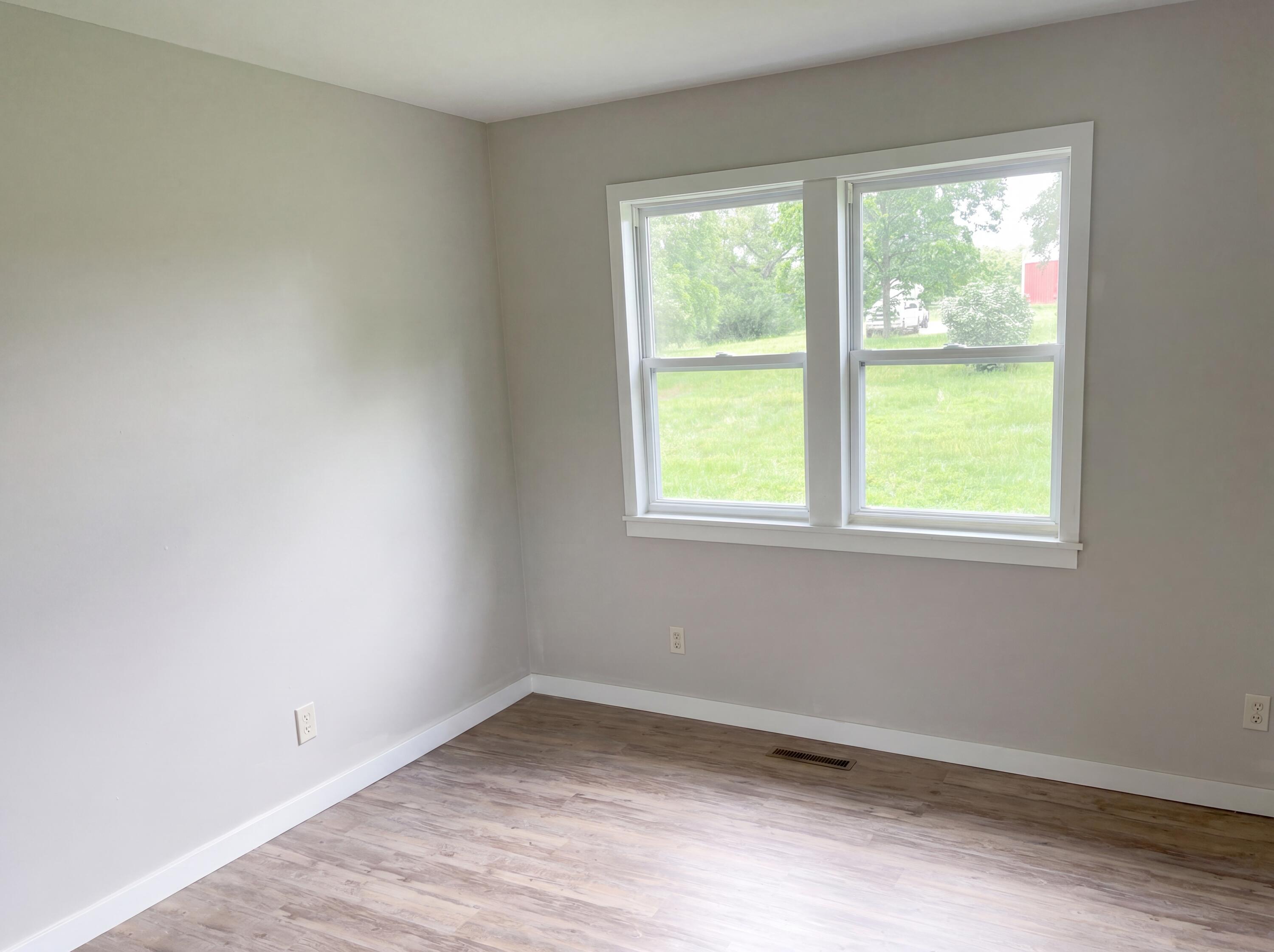 3440 Reed Road Property Photo 10