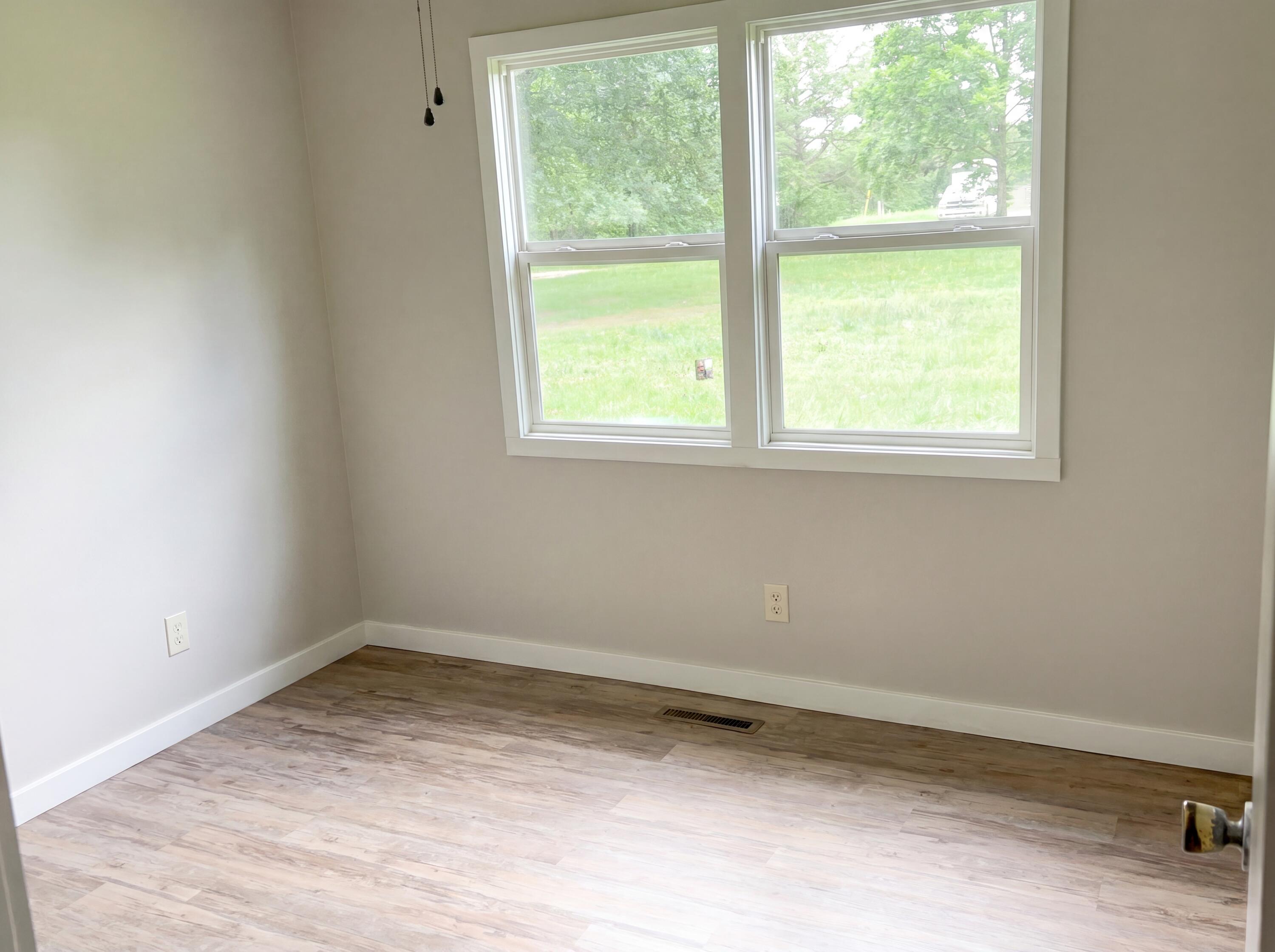 3440 Reed Road Property Photo 14