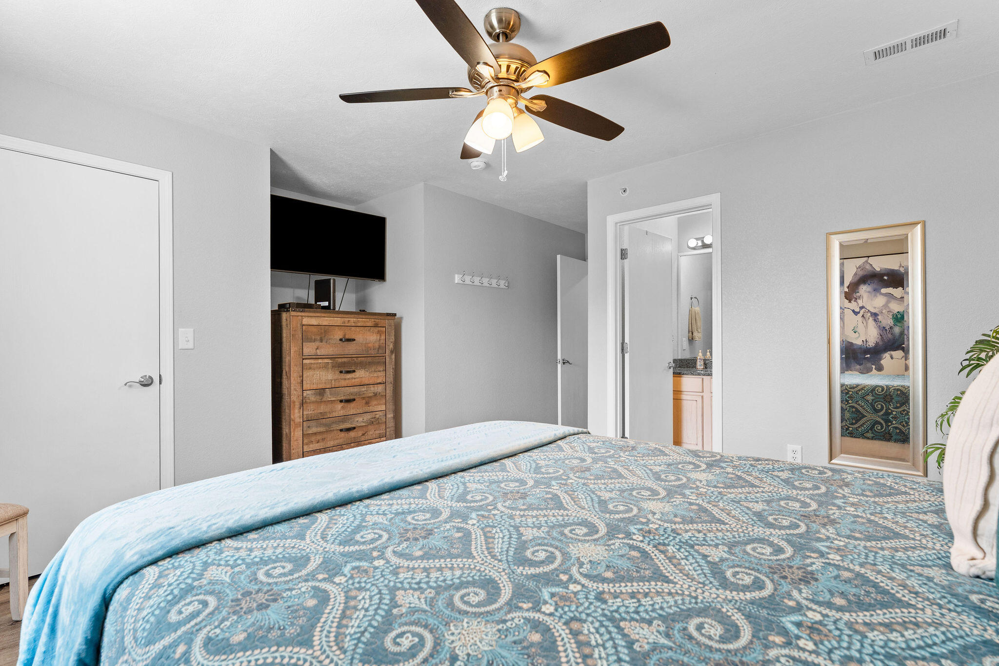 2901 Vineyards Parkway 1 Property Photo 15