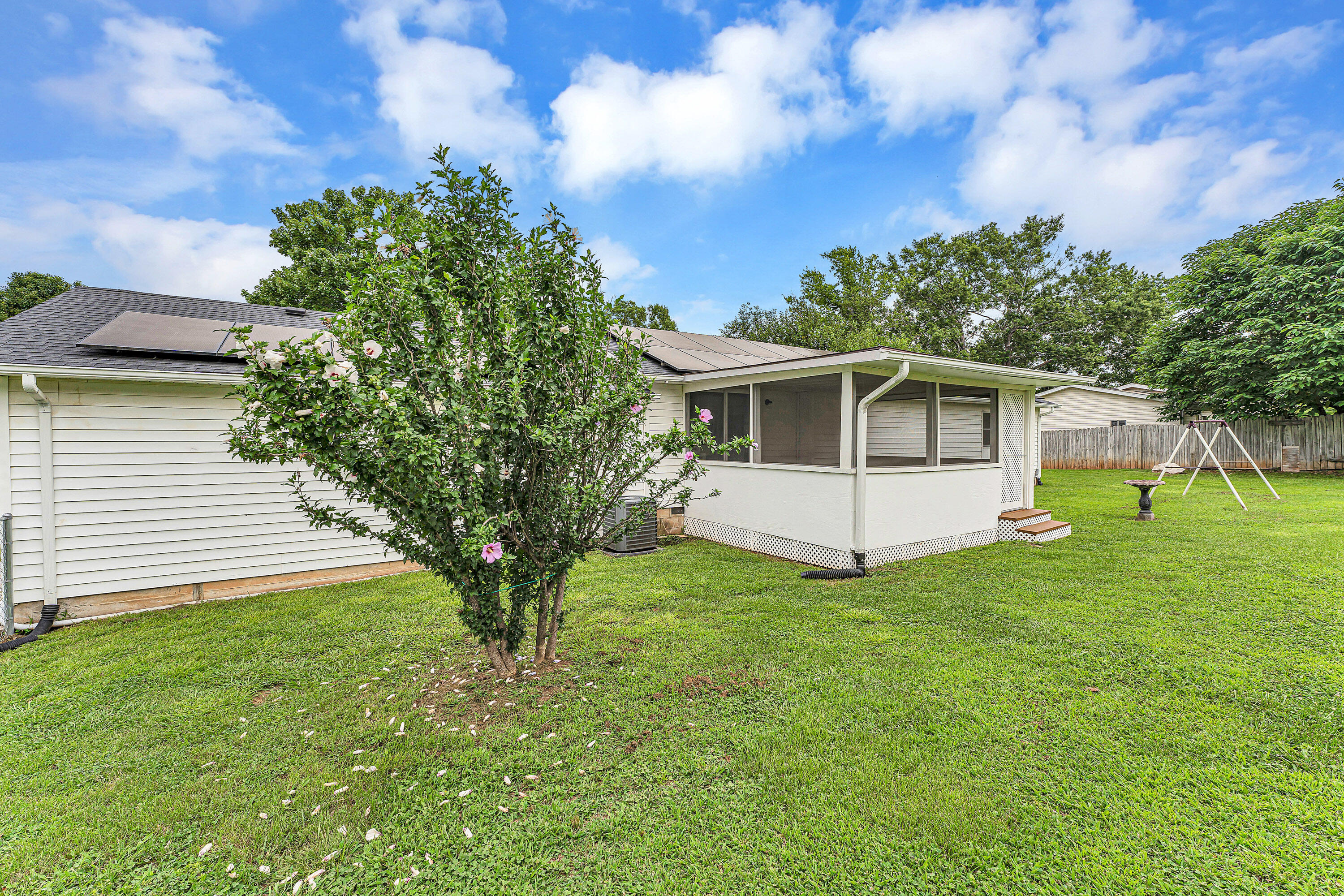 1602 West Robin Street Property Photo 6