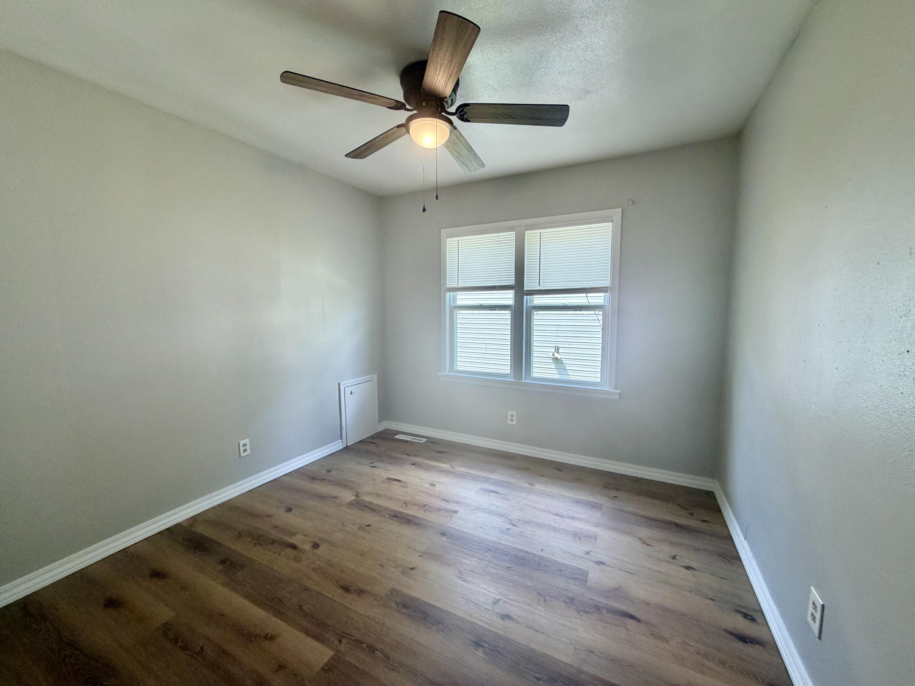 1001 West Cass Avenue Property Photo 35
