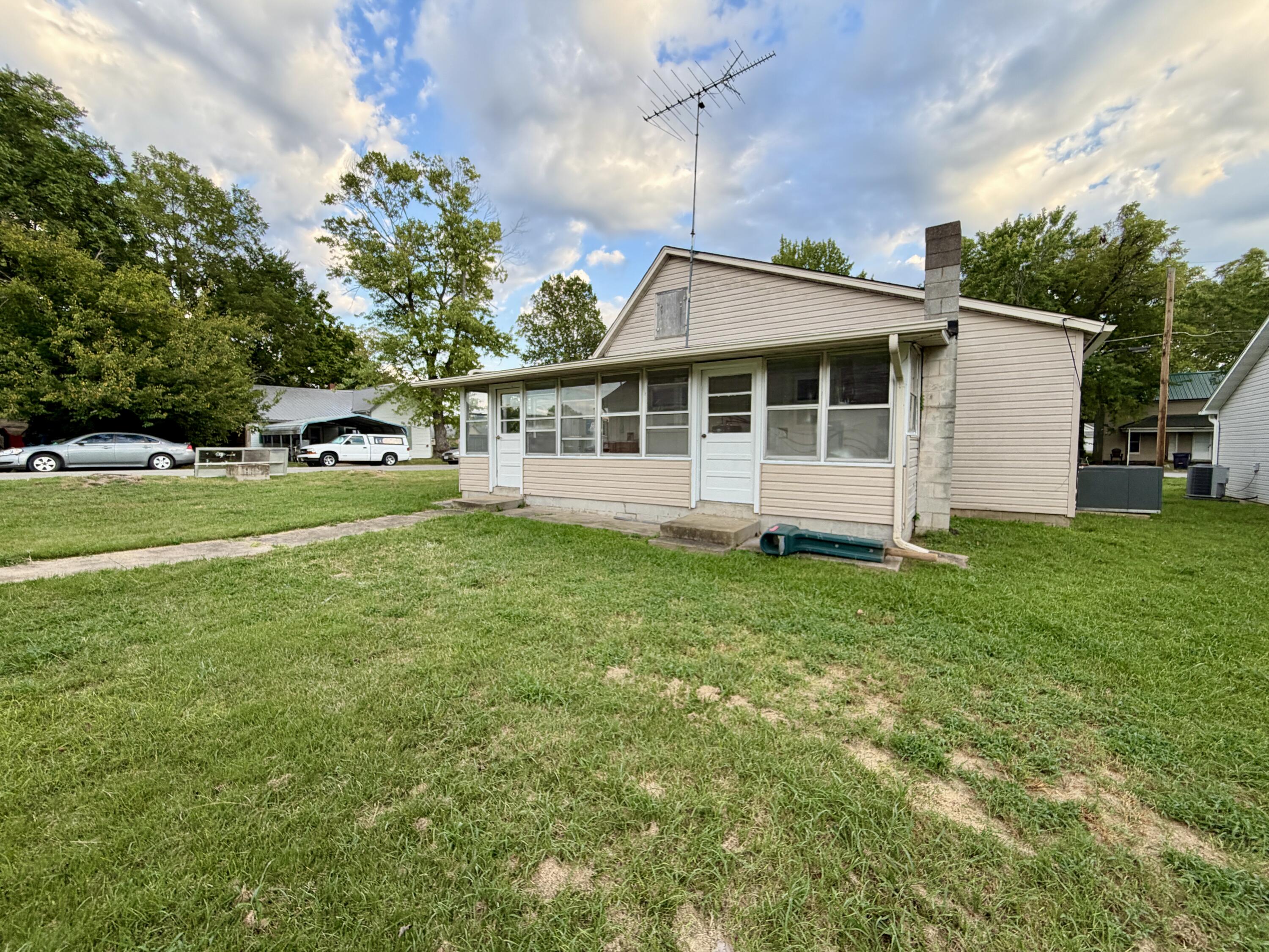1001 West Cass Avenue Property Photo 50