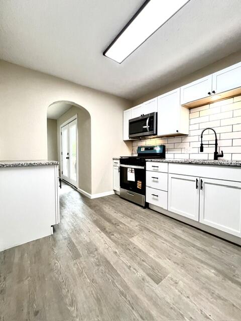 1607 North Kentwood Avenue Property Photo 7