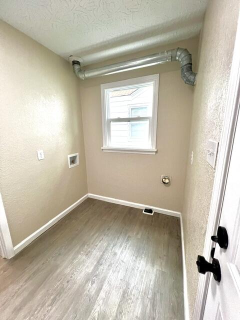 1607 North Kentwood Avenue Property Photo 14