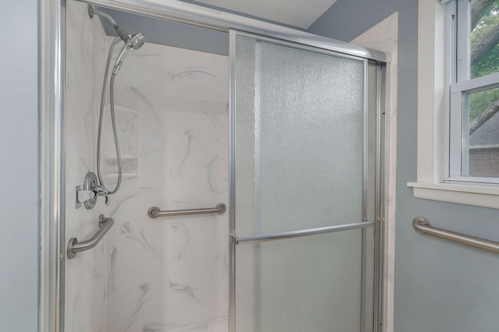 628 West Westview Street Property Photo 22