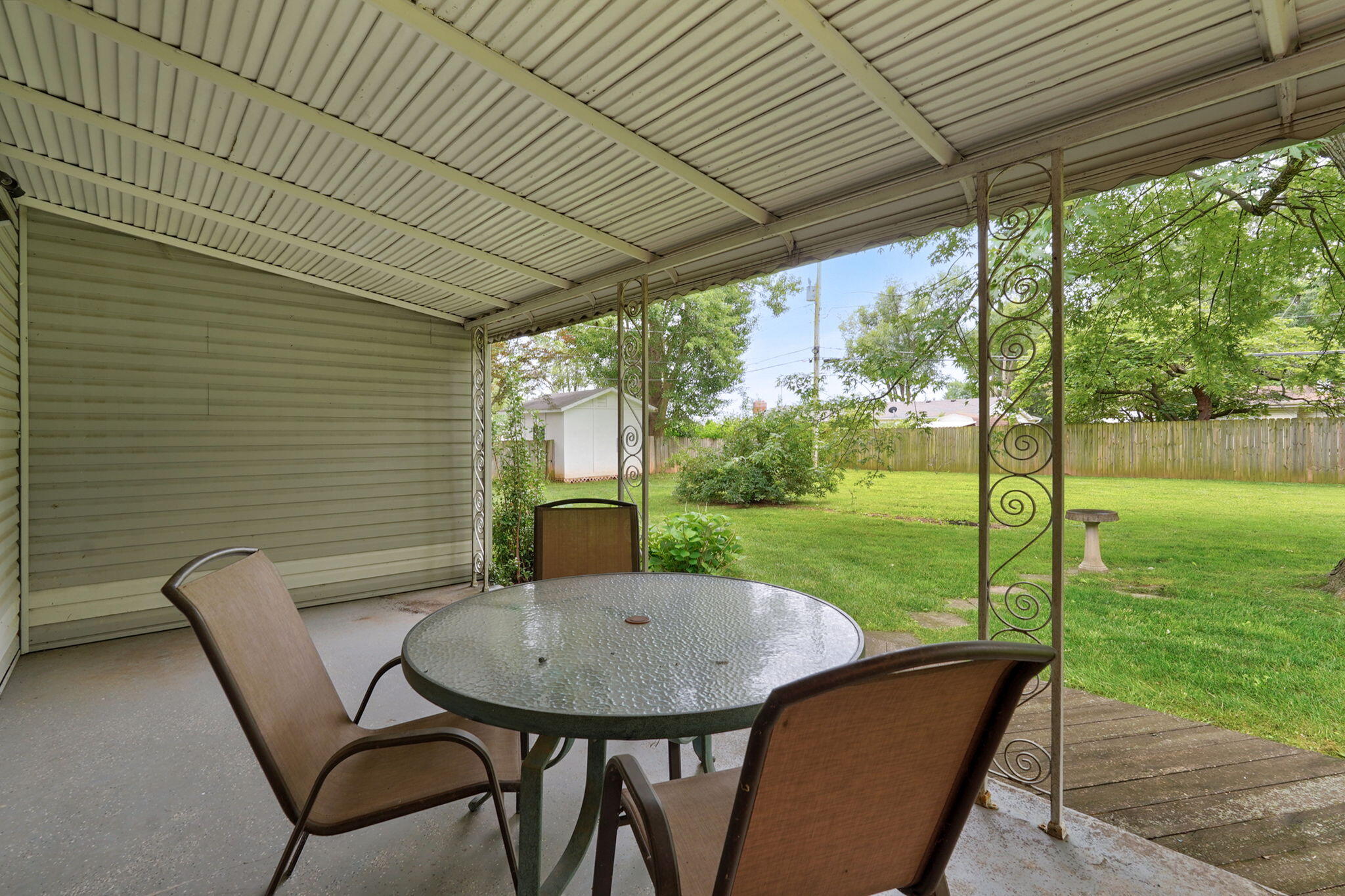 628 West Westview Street Property Photo 25