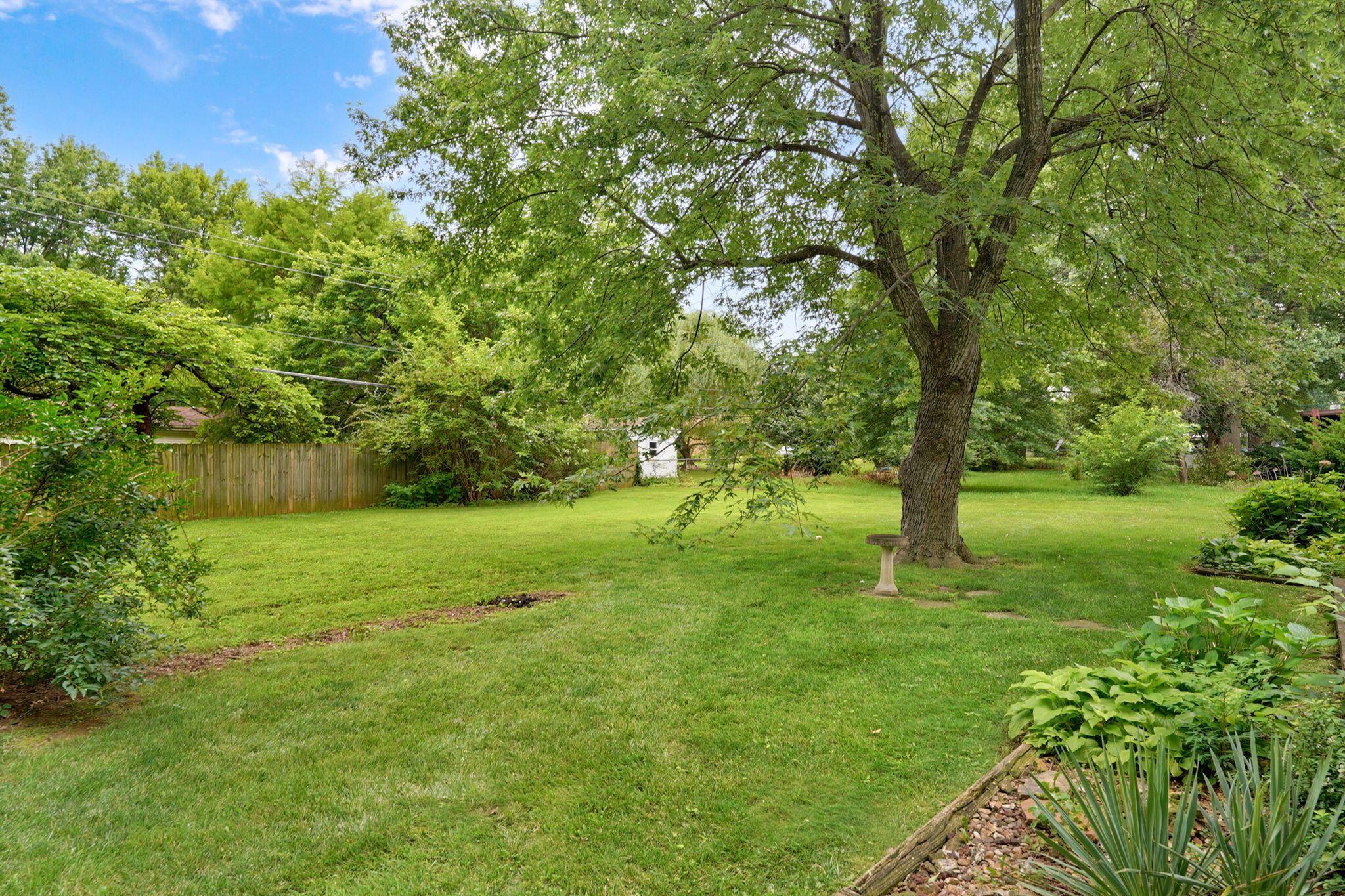 628 West Westview Street Property Photo 31