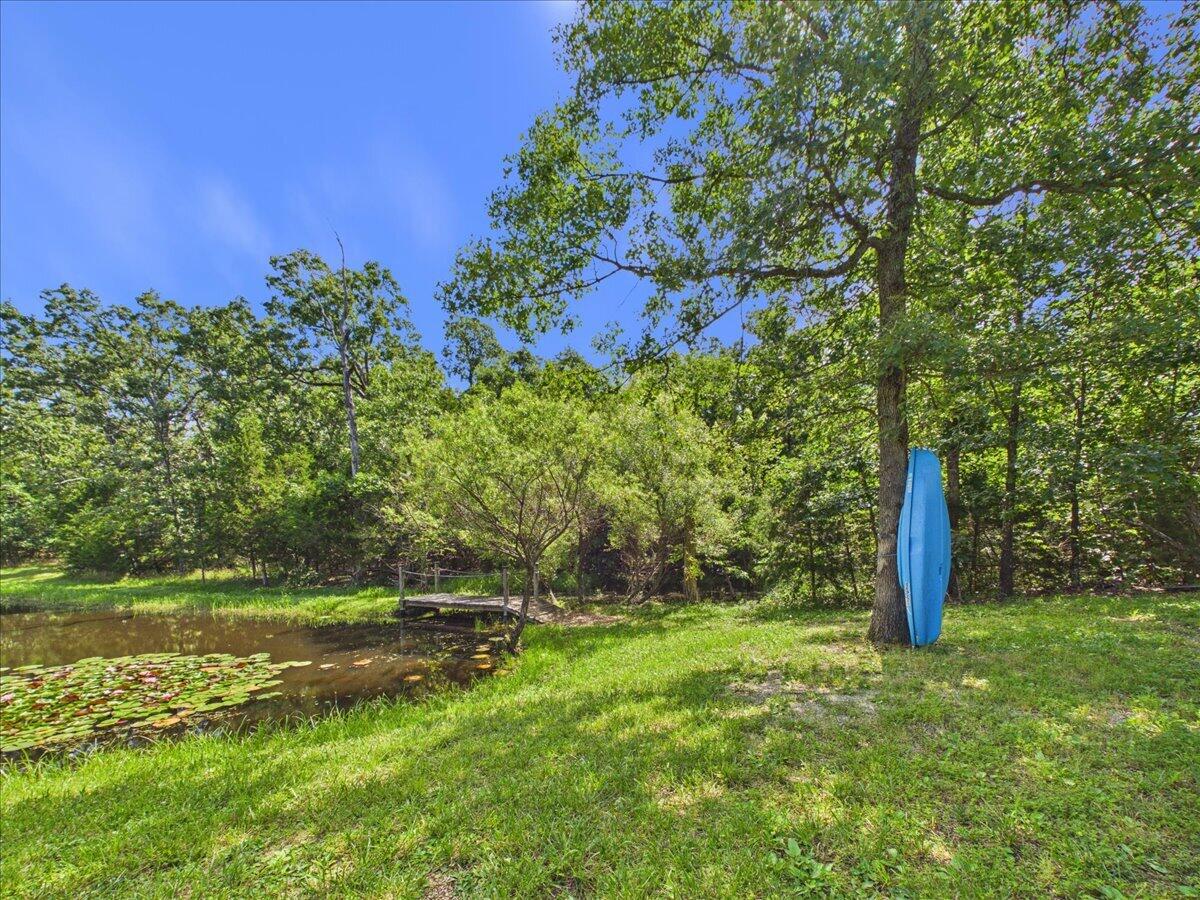37 Middle Earth Trail Property Photo 32