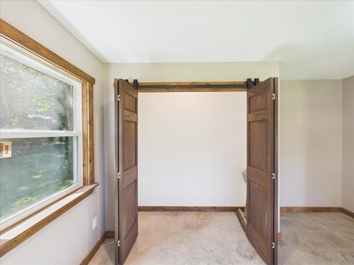 37 Middle Earth Trail Property Photo 52