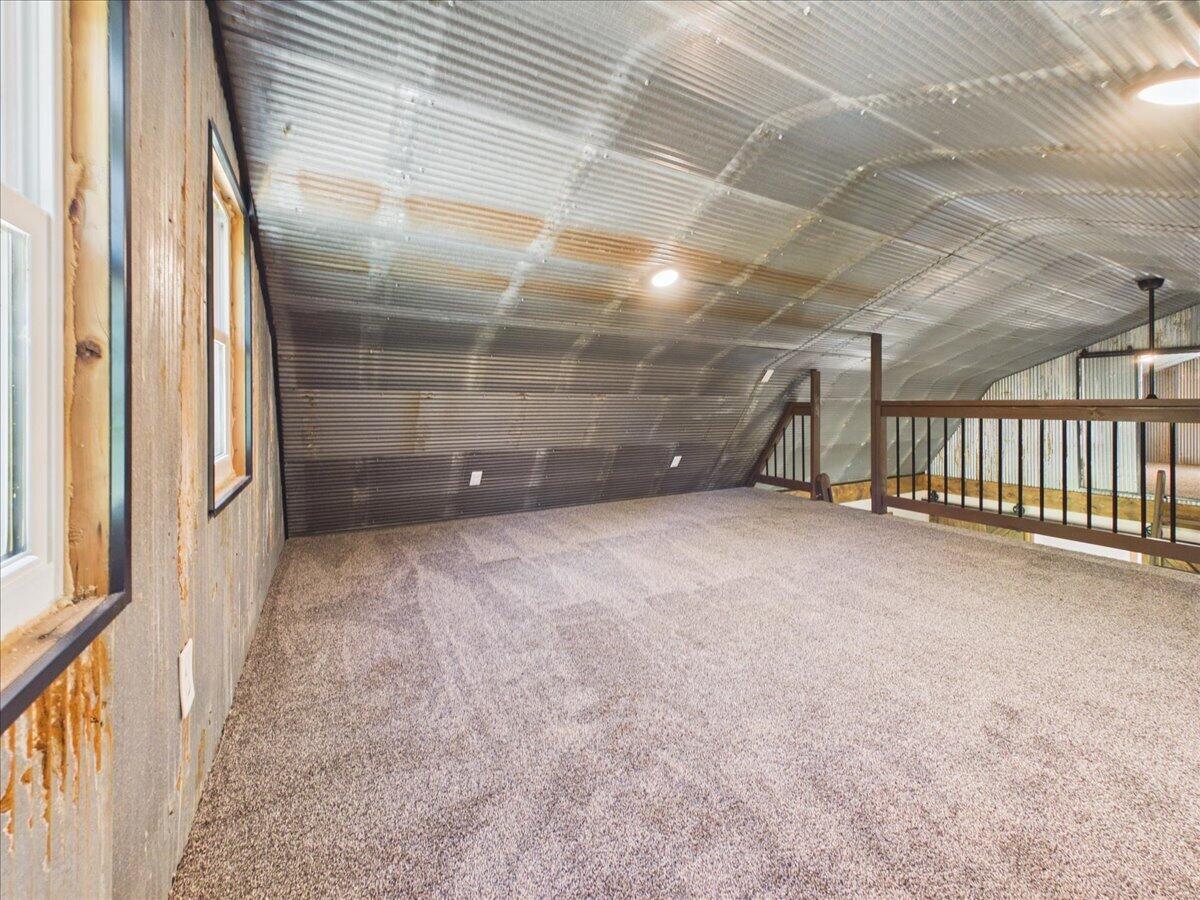 37 Middle Earth Trail Property Photo 63