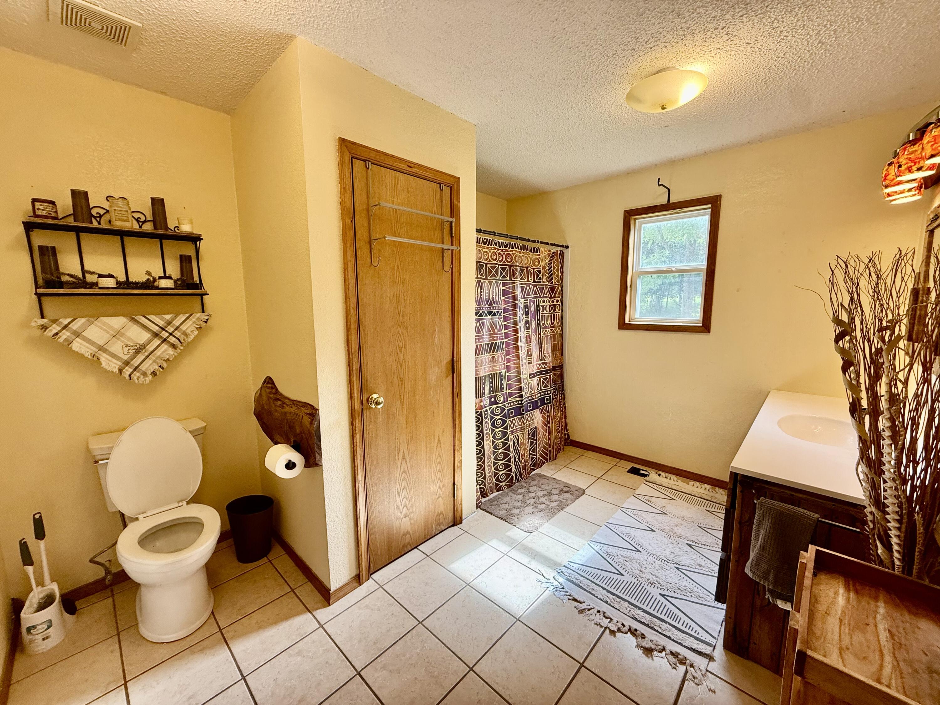 3429 Kinser Drive Property Photo 22