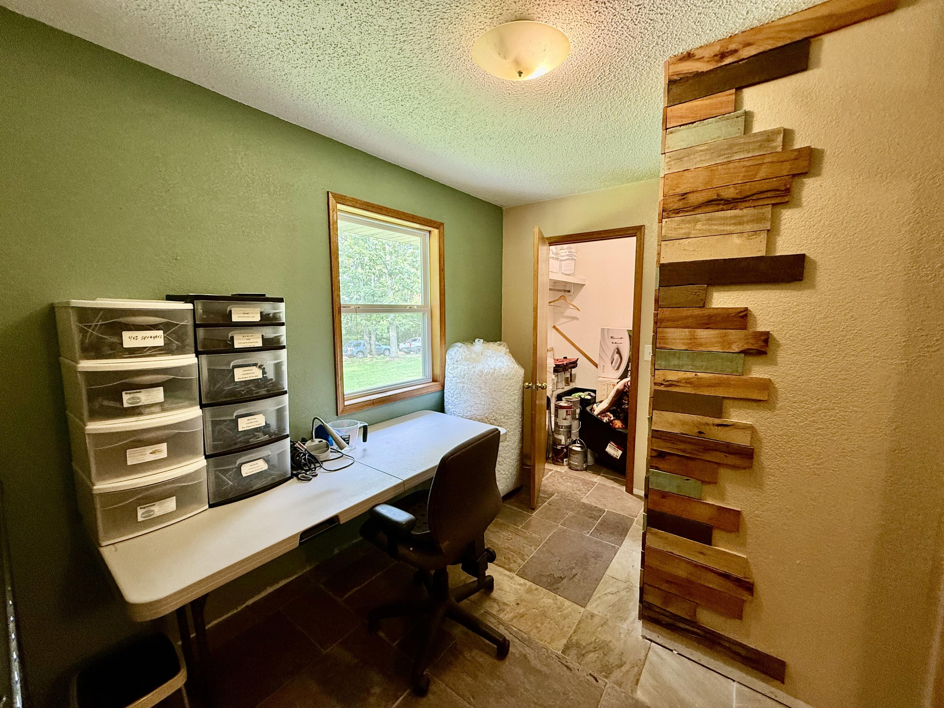 3429 Kinser Drive Property Photo 33