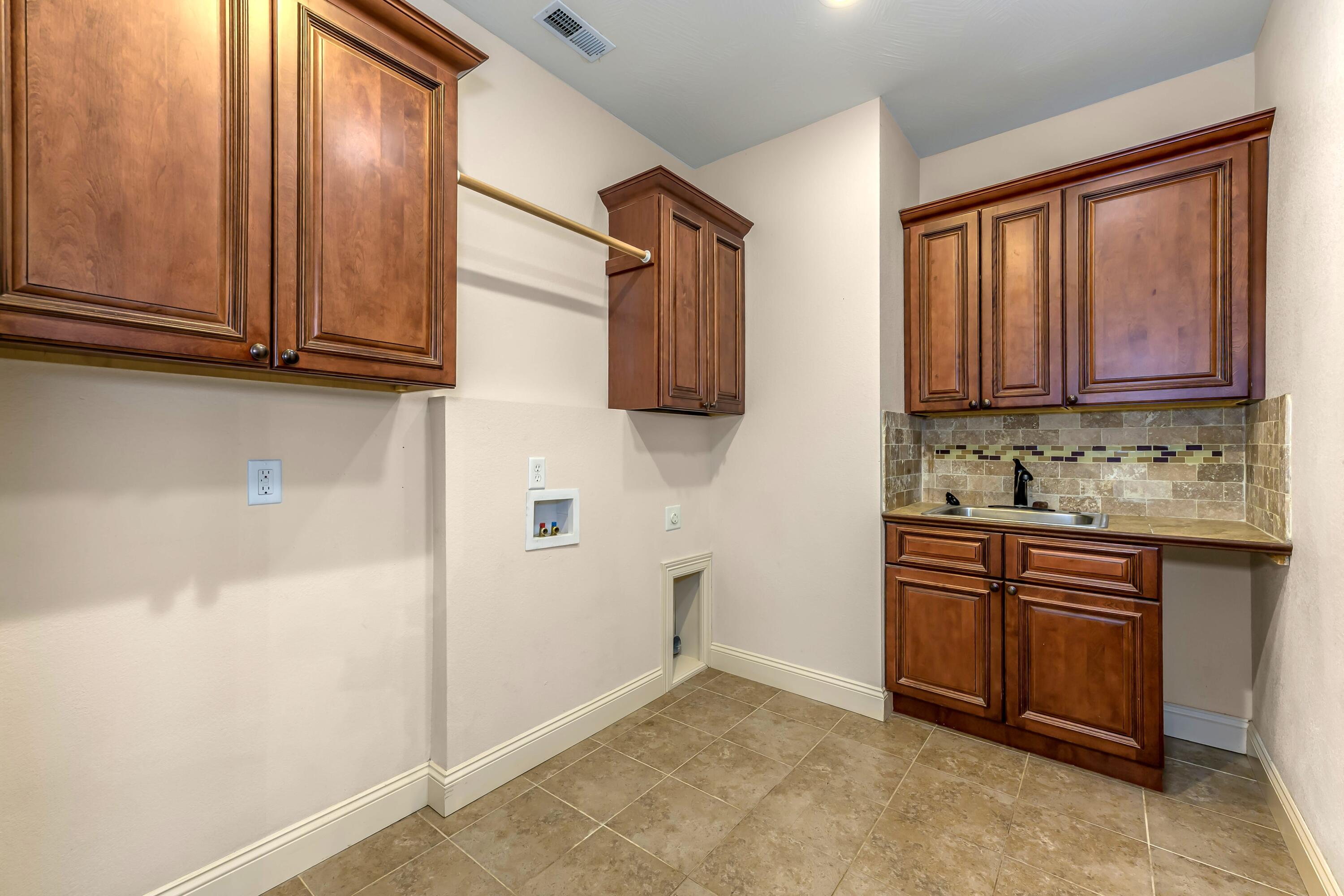 2291 East Mirabeau Street Property Photo 23