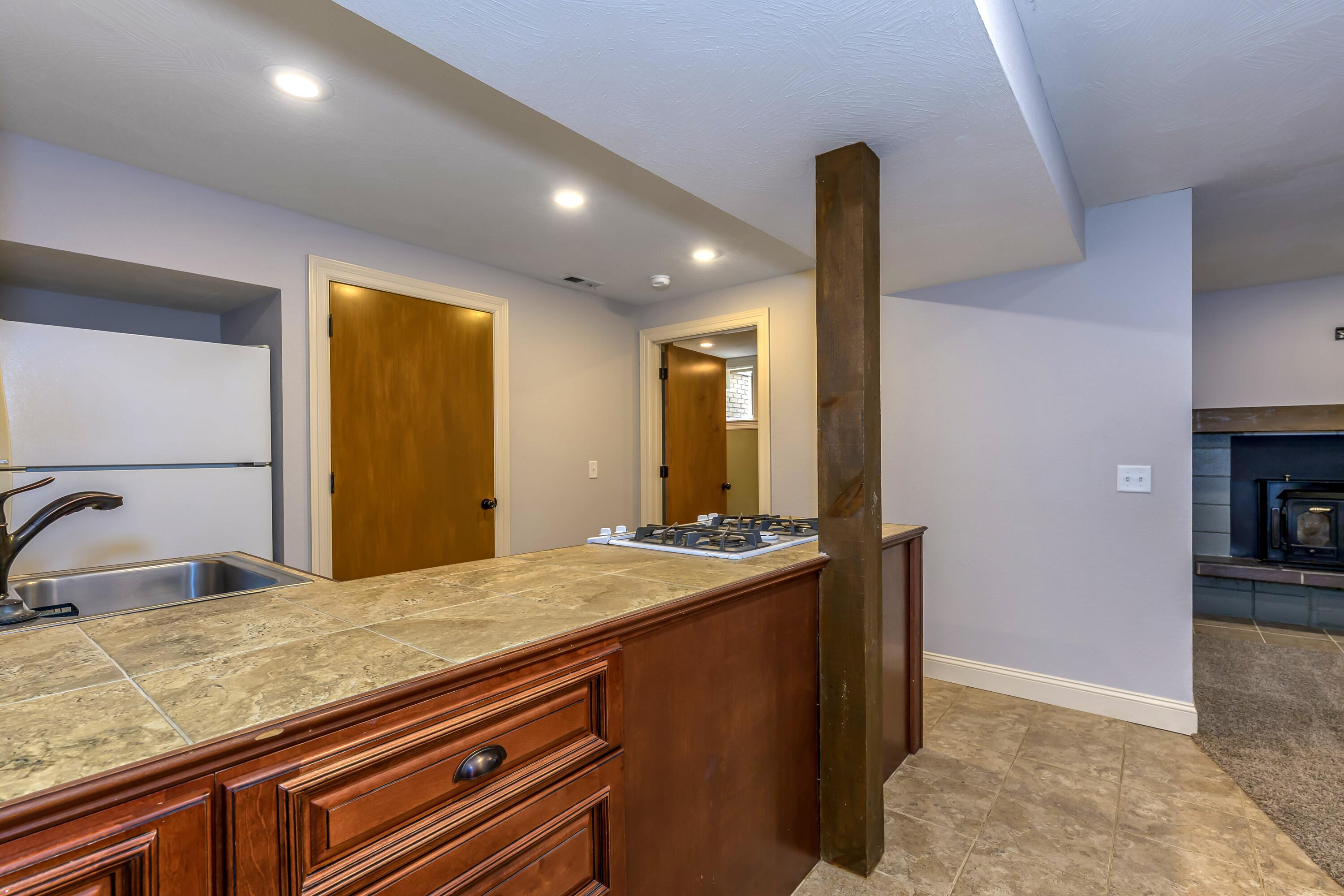 2291 East Mirabeau Street Property Photo 46