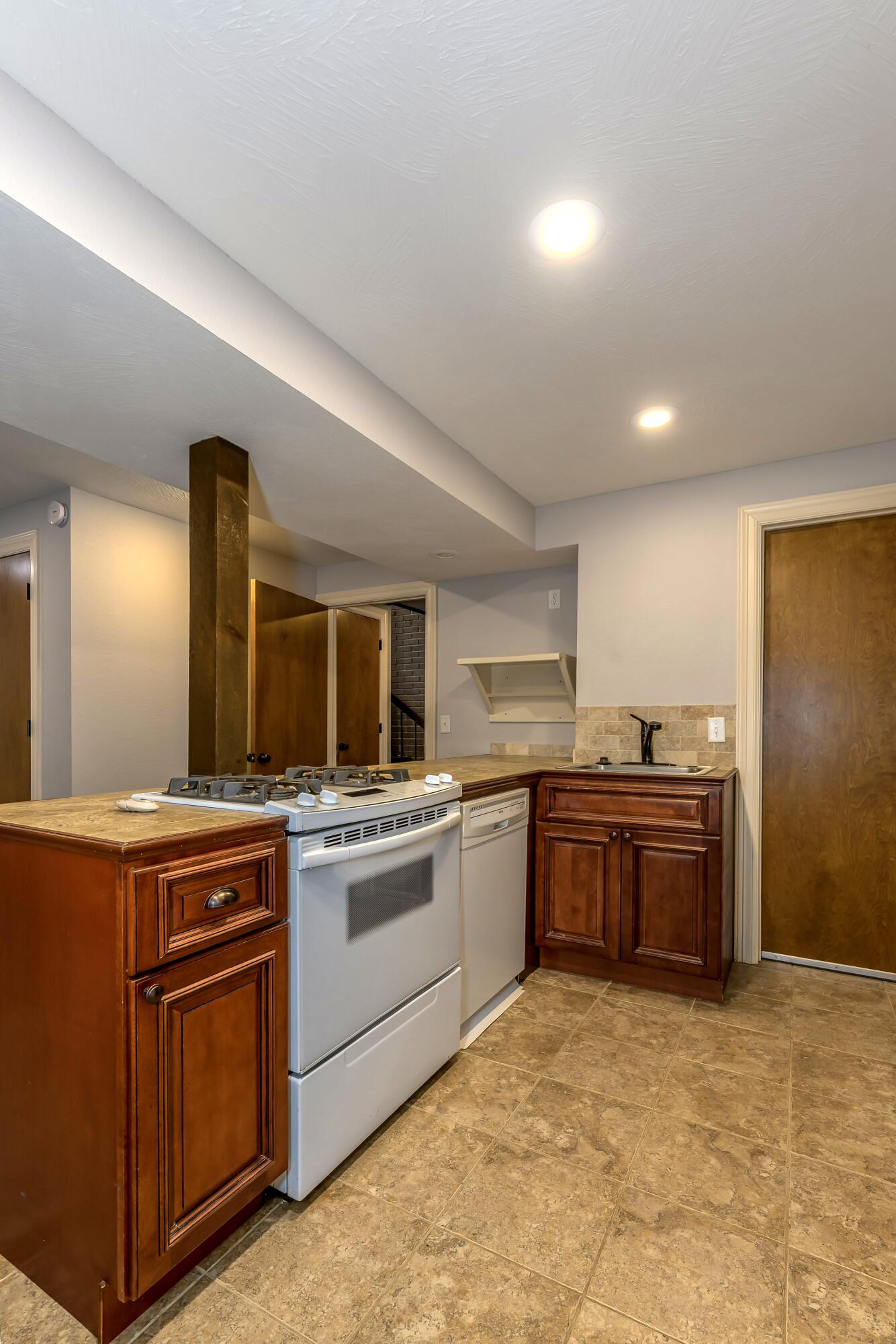 2291 East Mirabeau Street Property Photo 47