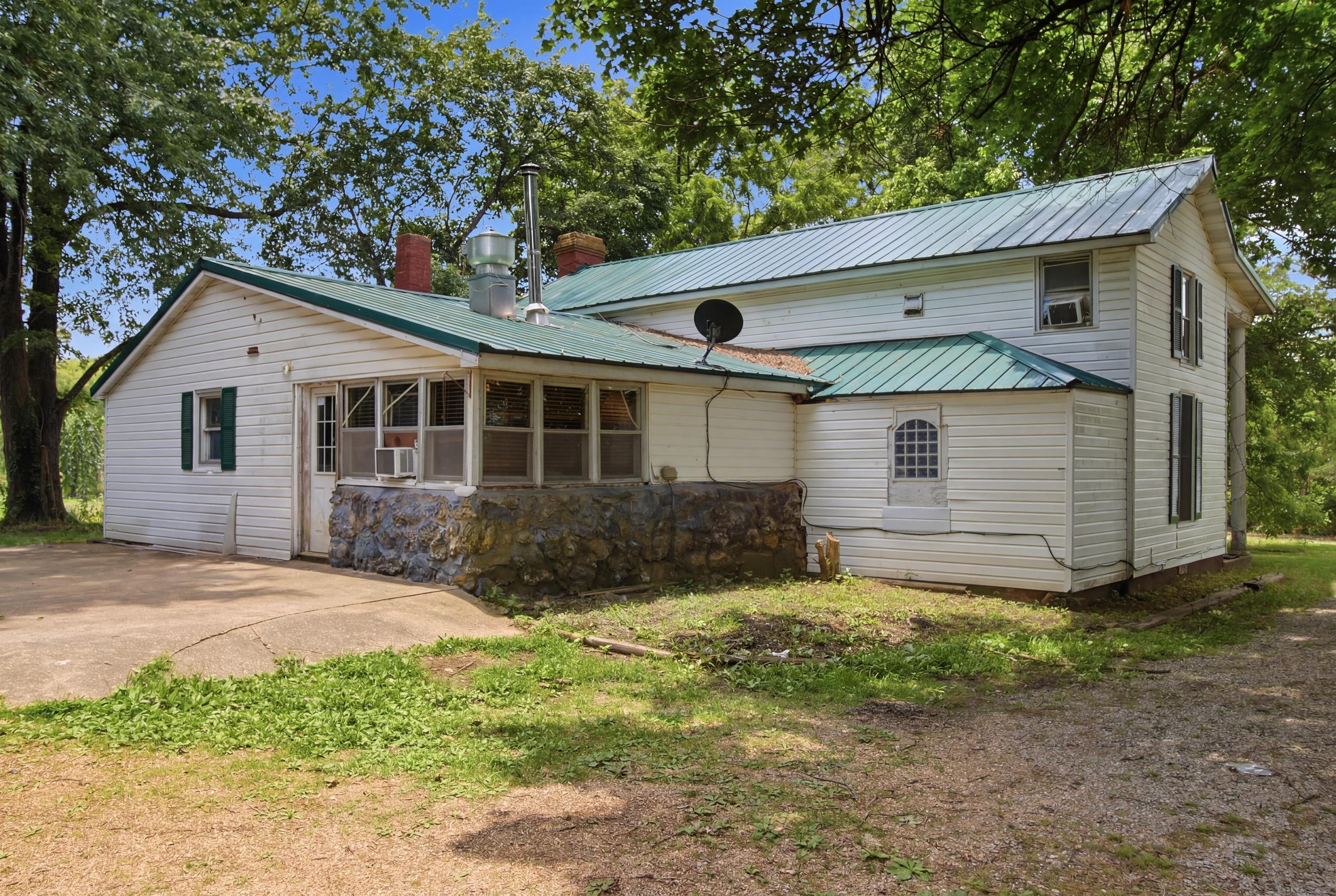 1394 County Road 8530 Property Photo 6