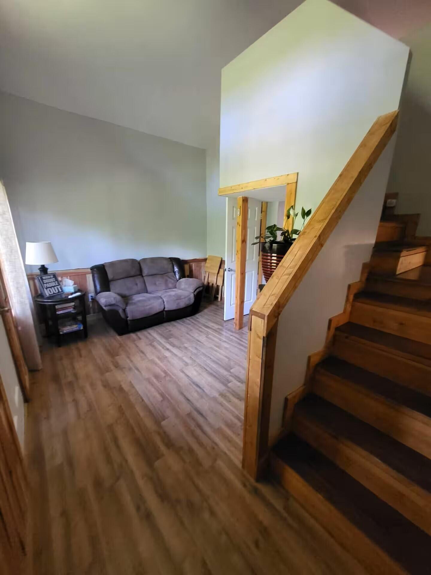 214 North Cliffside Drive Property Photo 13