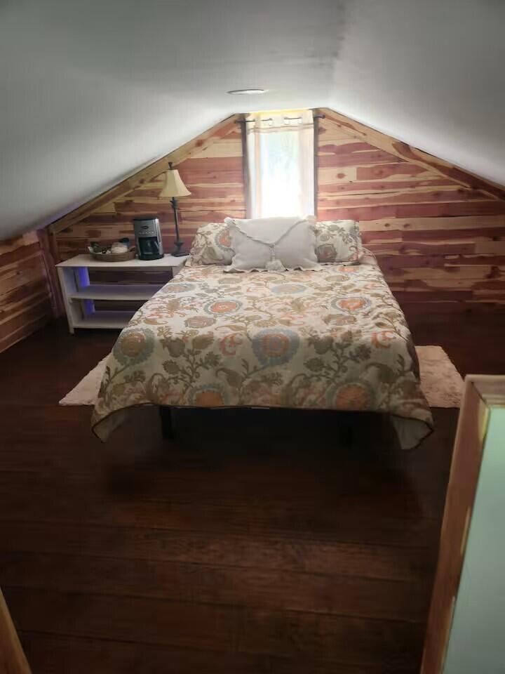 214 North Cliffside Drive Property Photo 19