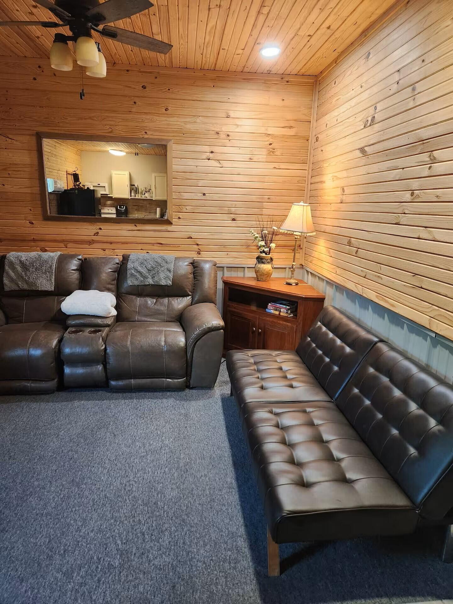 214 North Cliffside Drive Property Photo 27