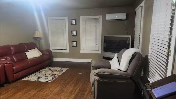 214 North Cliffside Drive Property Photo 53