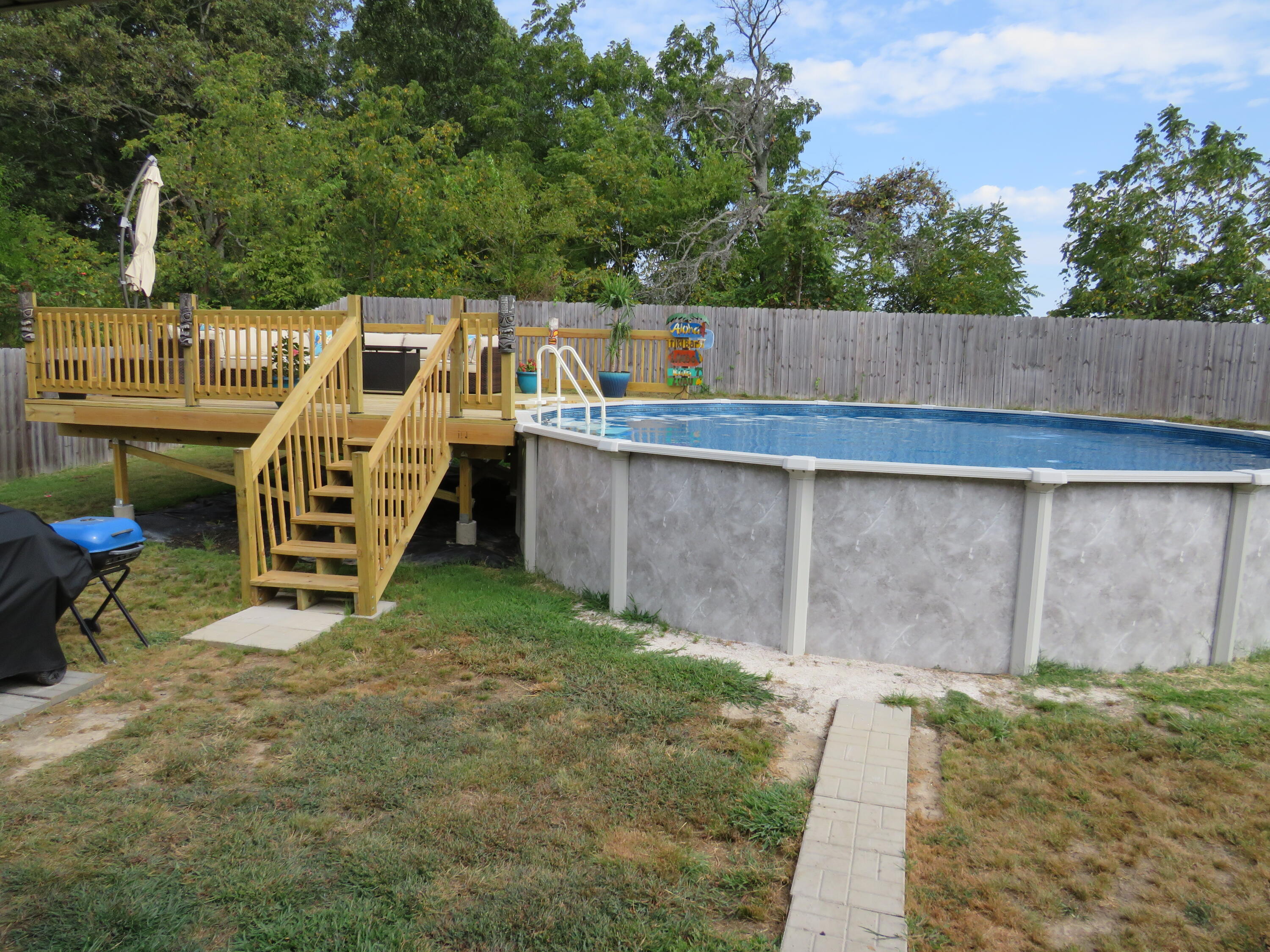 841 Jefferson Street Property Photo 25