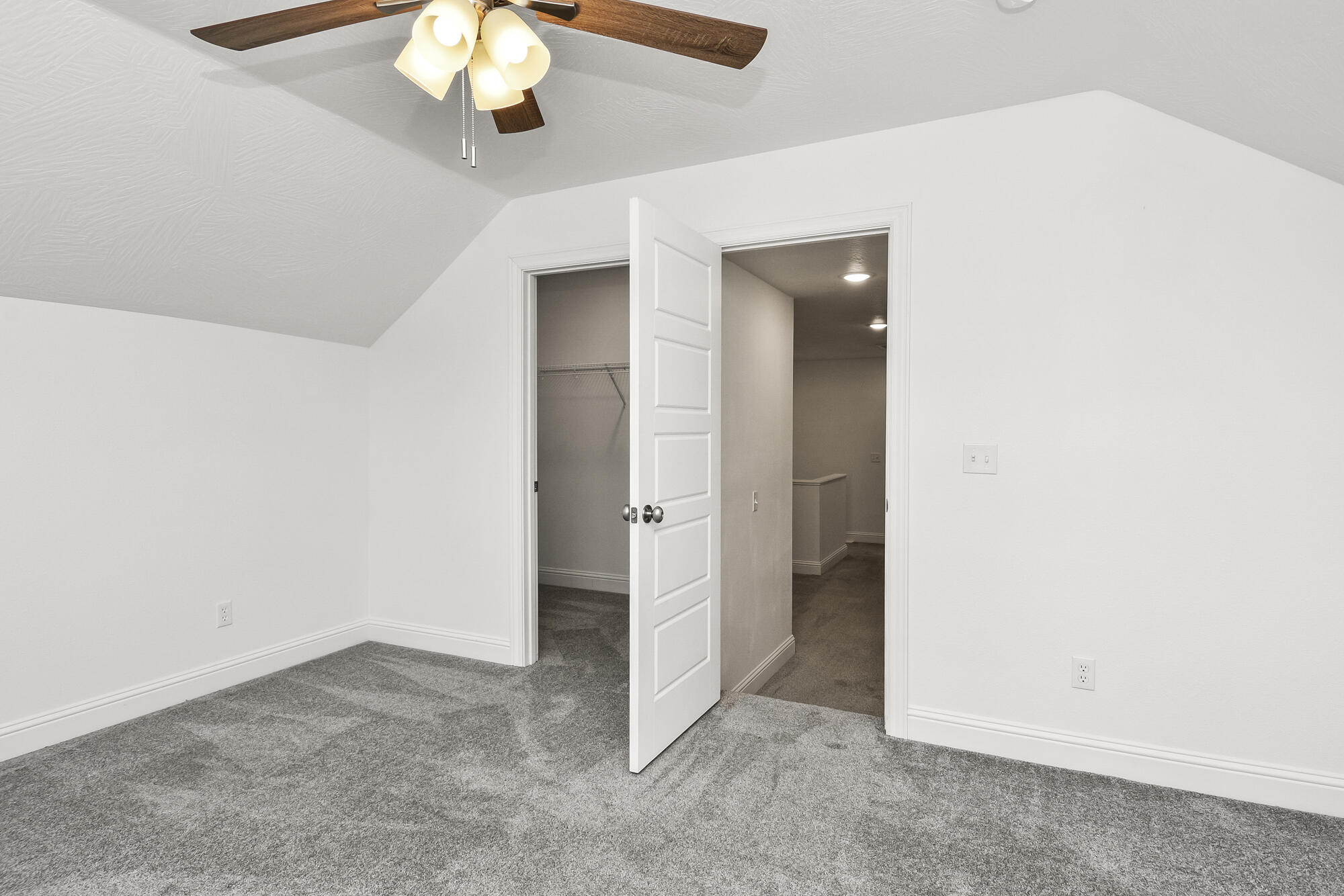 4464 West University Street Property Photo 28