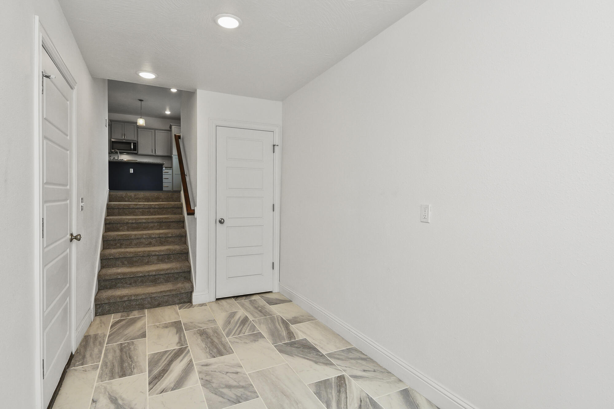4464 West University Street Property Photo 33