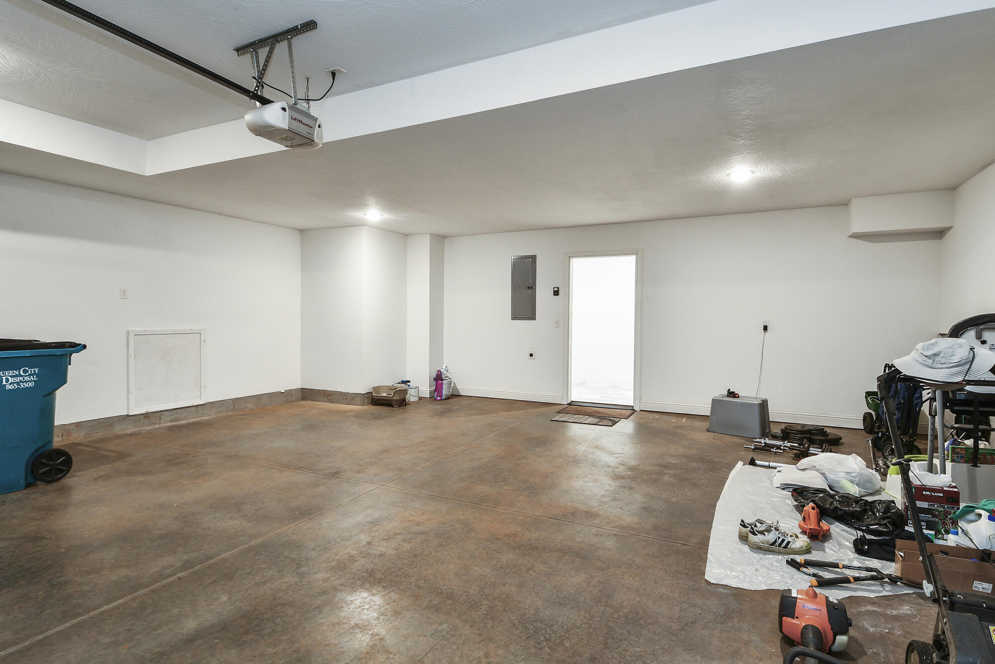 4464 West University Street Property Photo 36