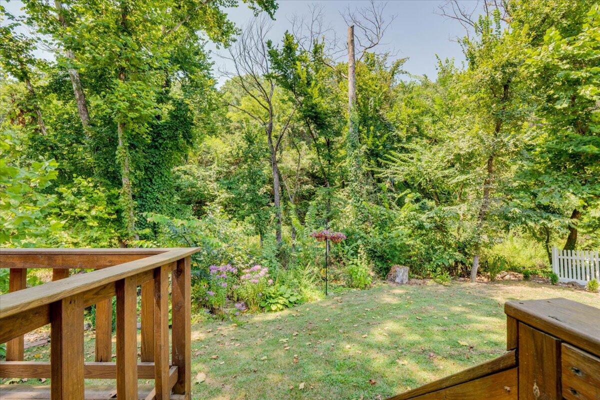 1069 Peace In Valley Road Property Photo 45