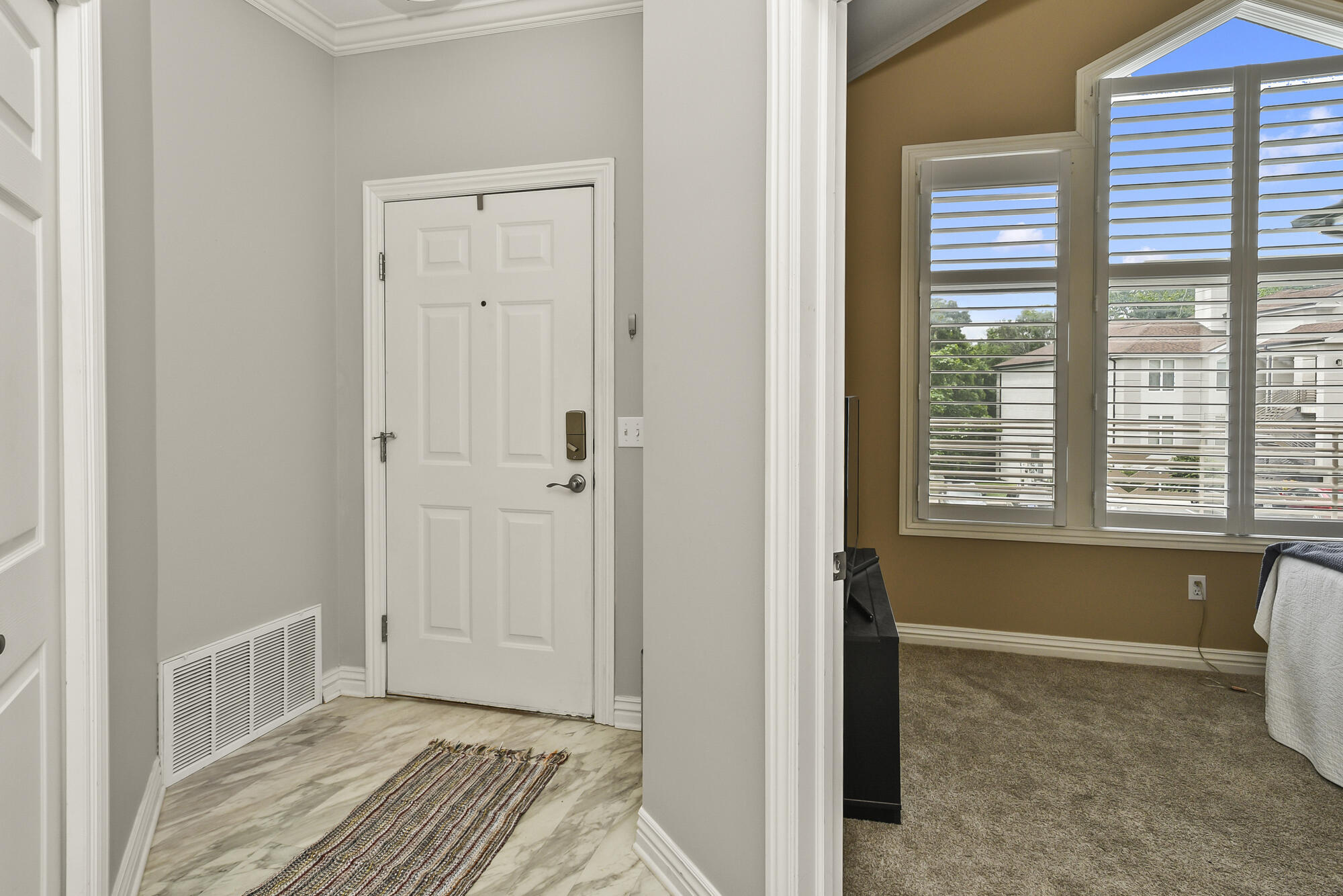 109 Oxford Drive # 3-6 Property Photo 35