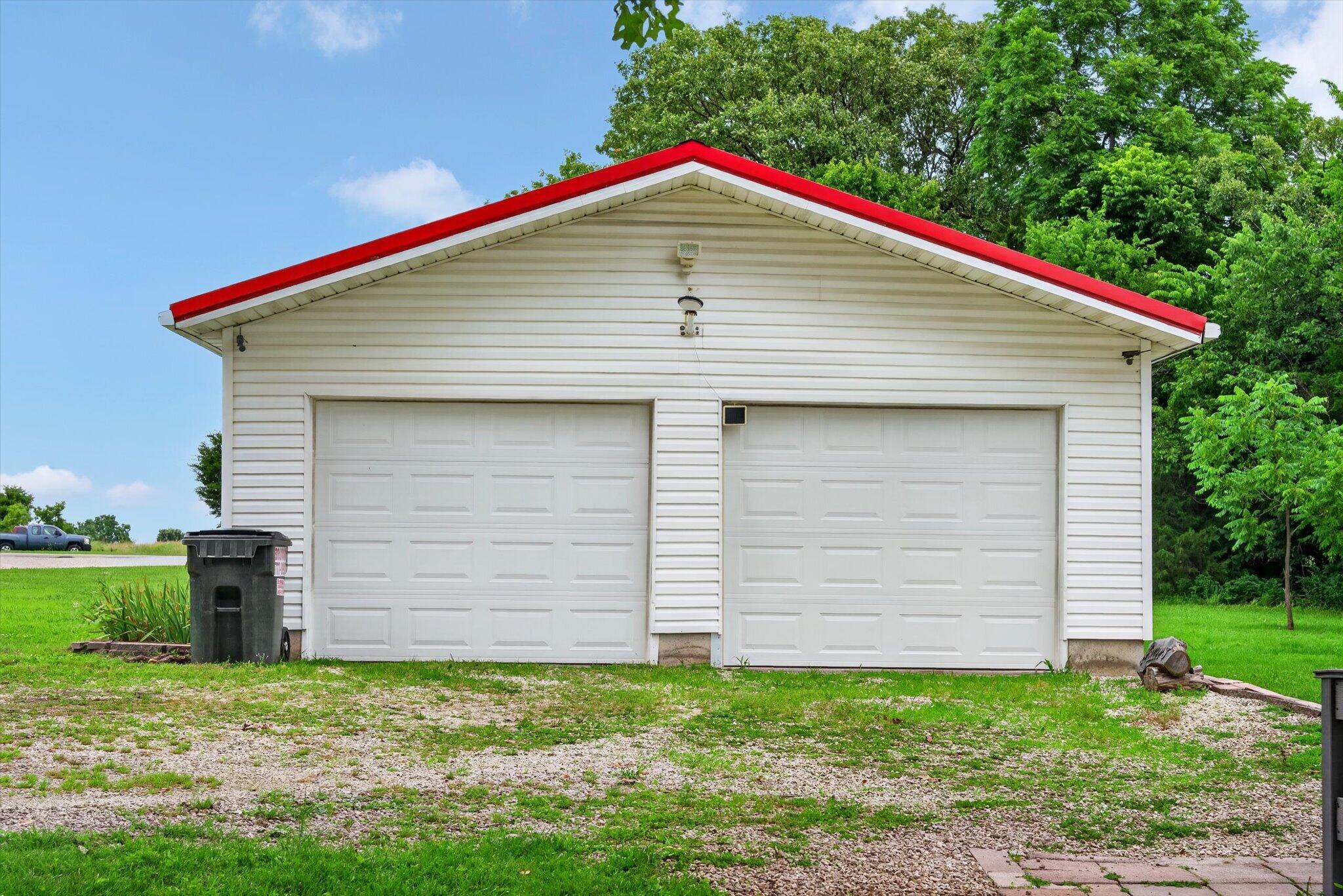 316 Potters Road Property Photo 8