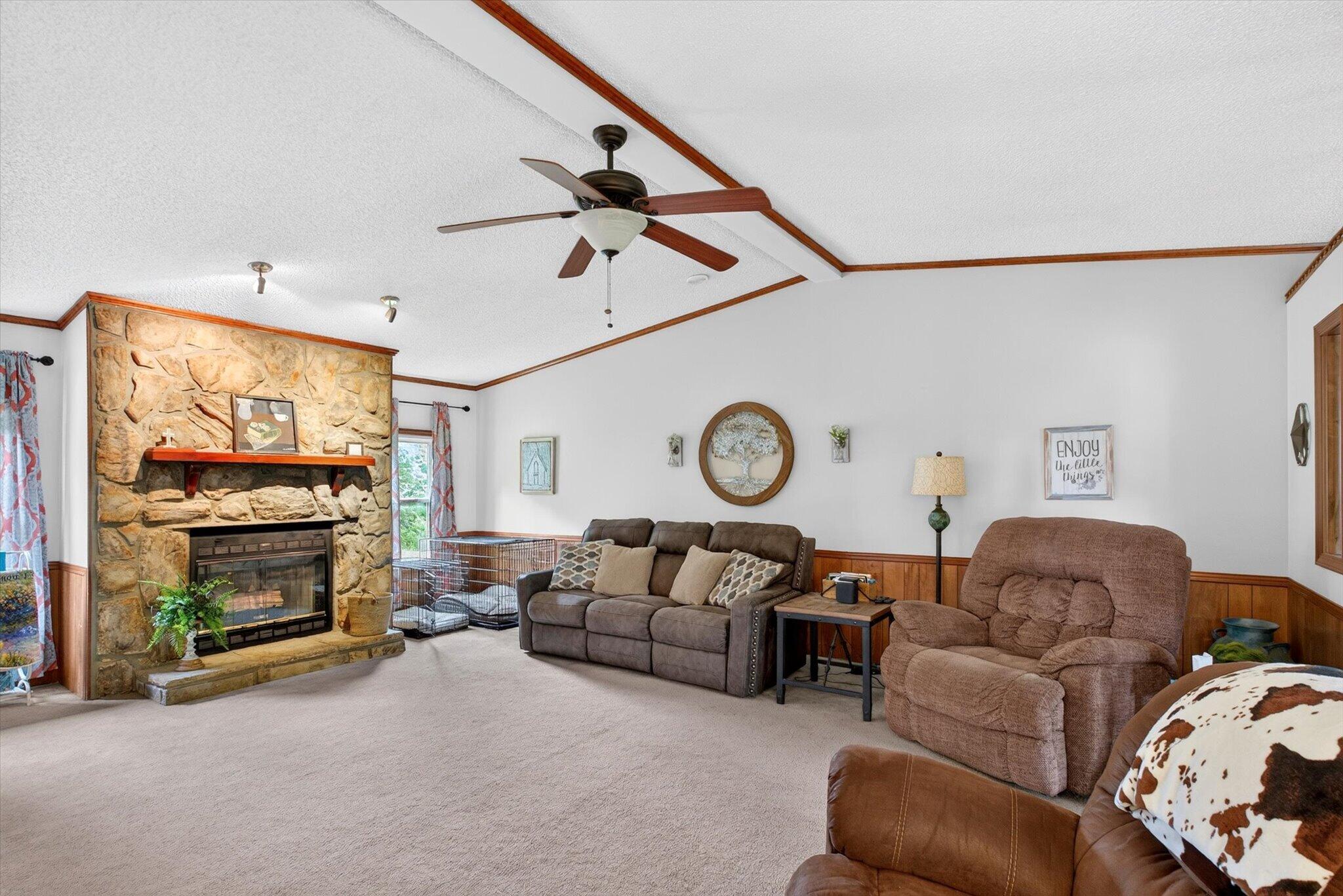 316 Potters Road Property Photo 16