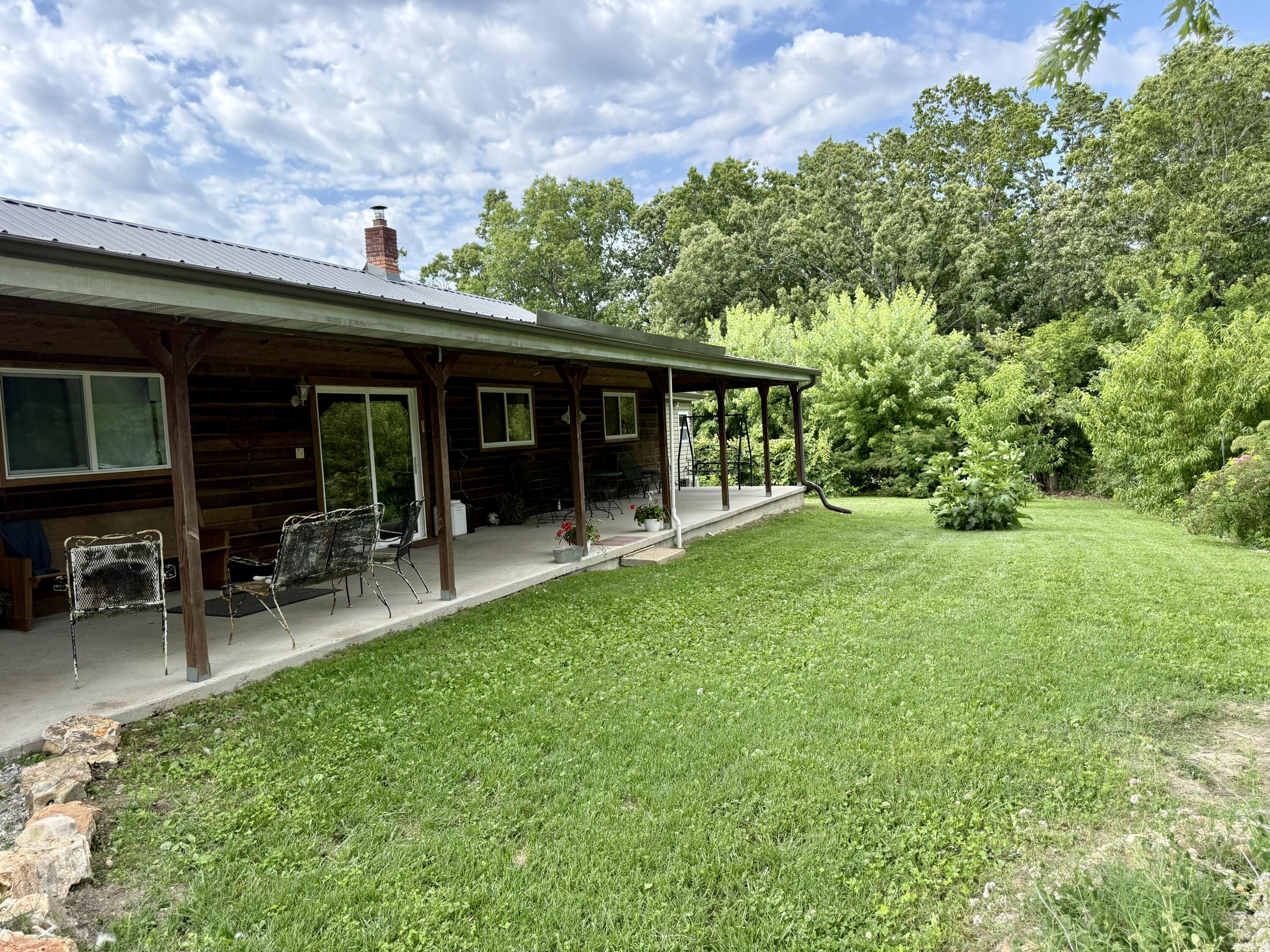2463 State Highway Dd Property Photo 2