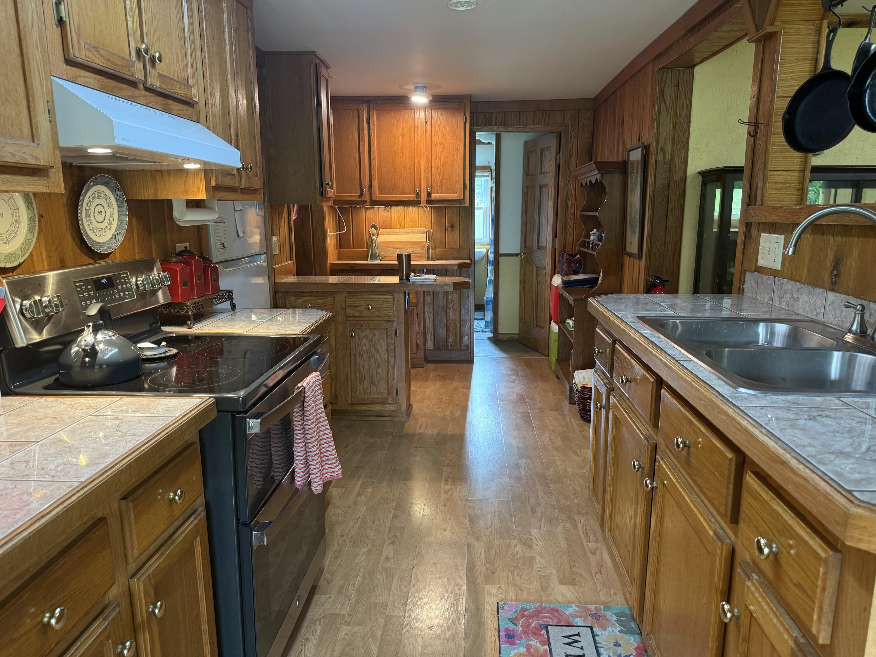 2463 State Highway Dd Property Photo 20