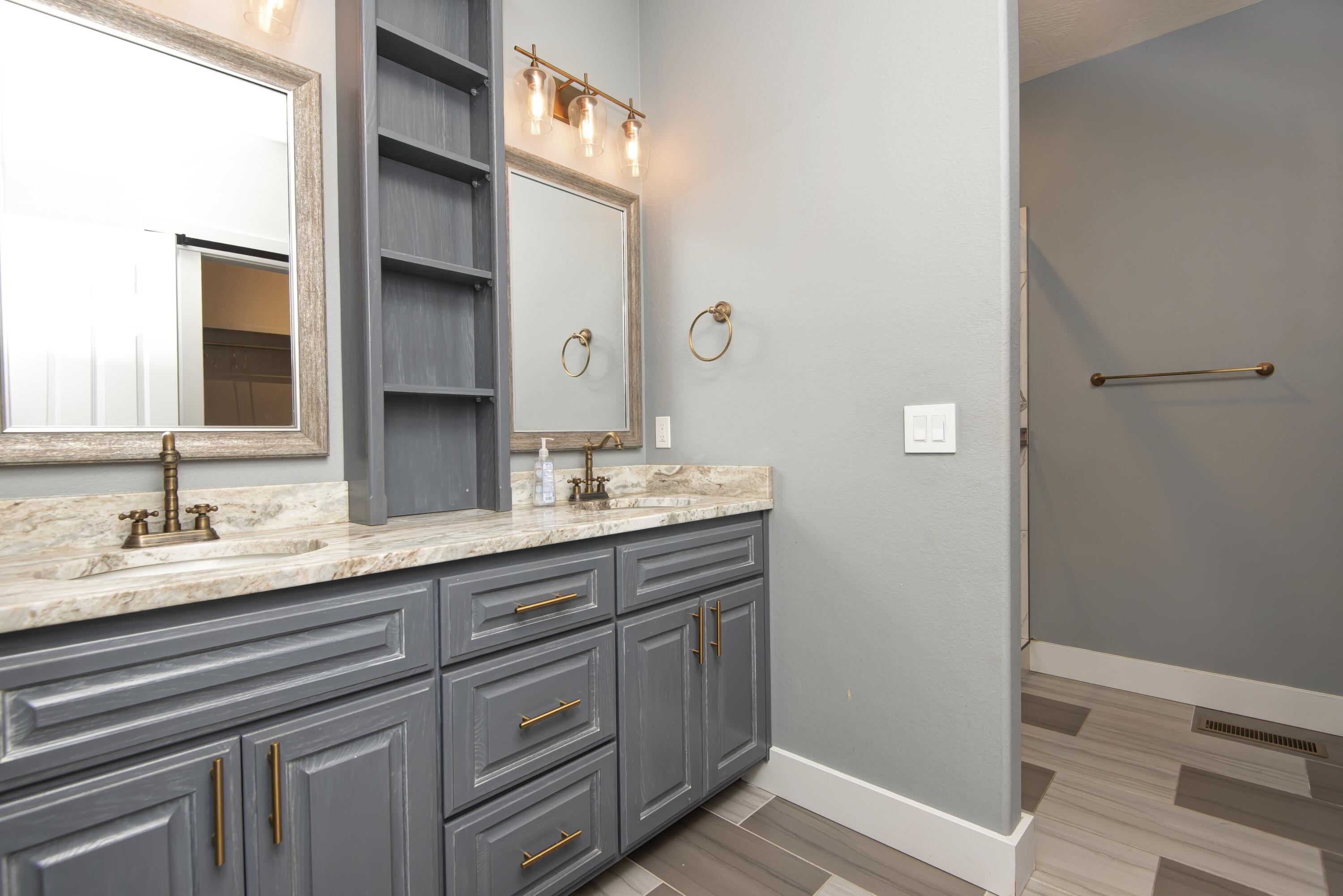 5662 East Gatehouse Drive Property Photo 17