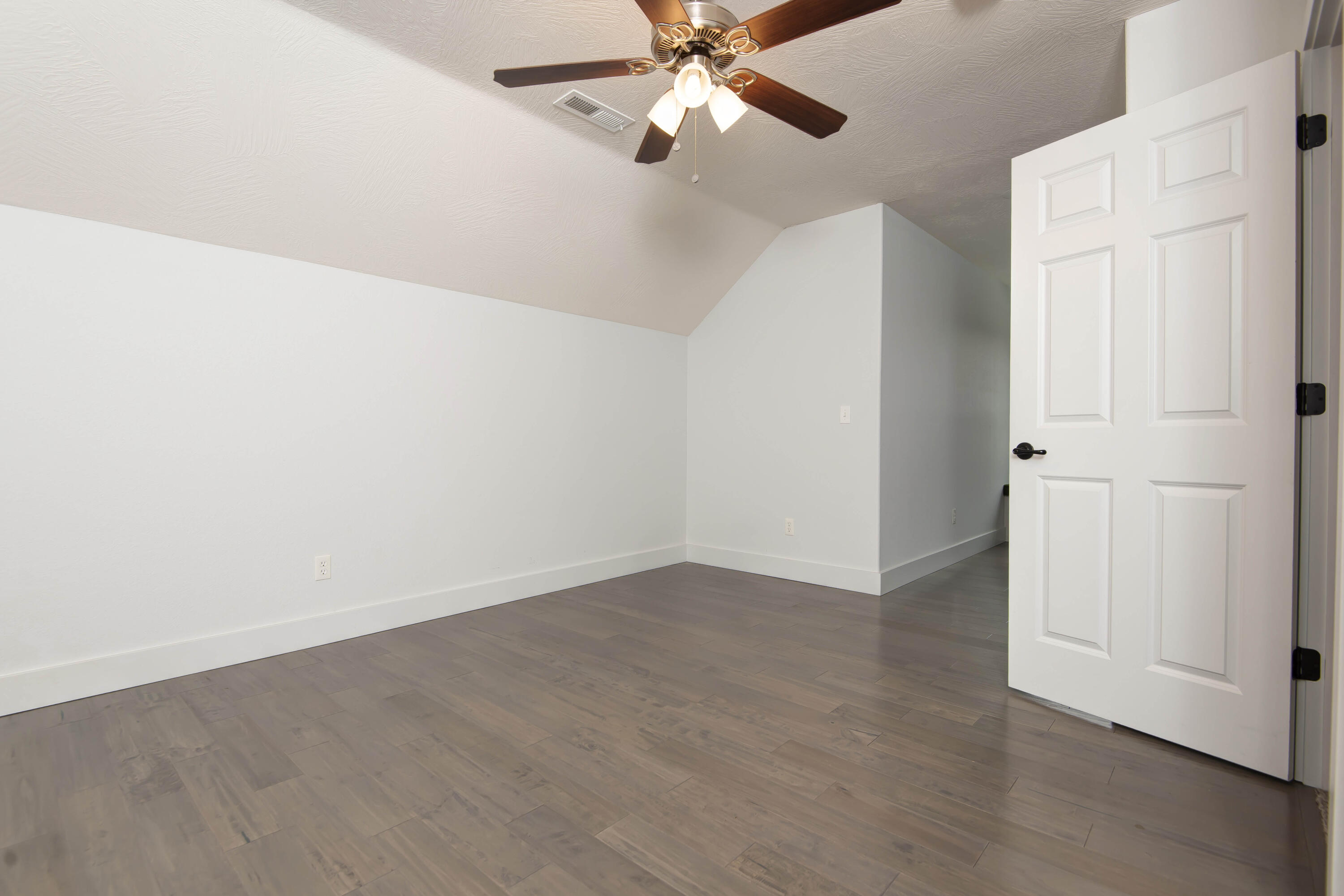 5662 East Gatehouse Drive Property Photo 24