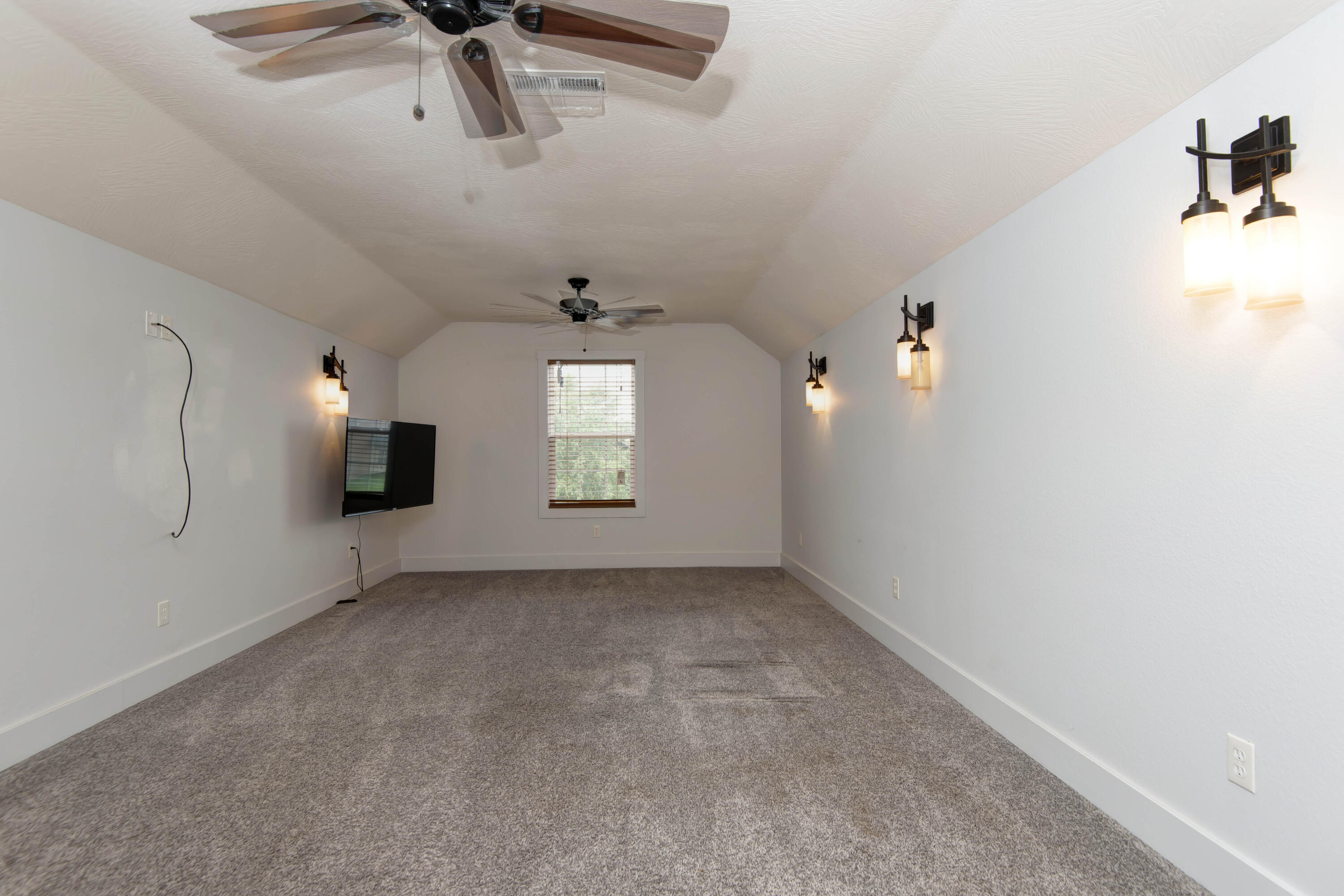 5662 East Gatehouse Drive Property Photo 26