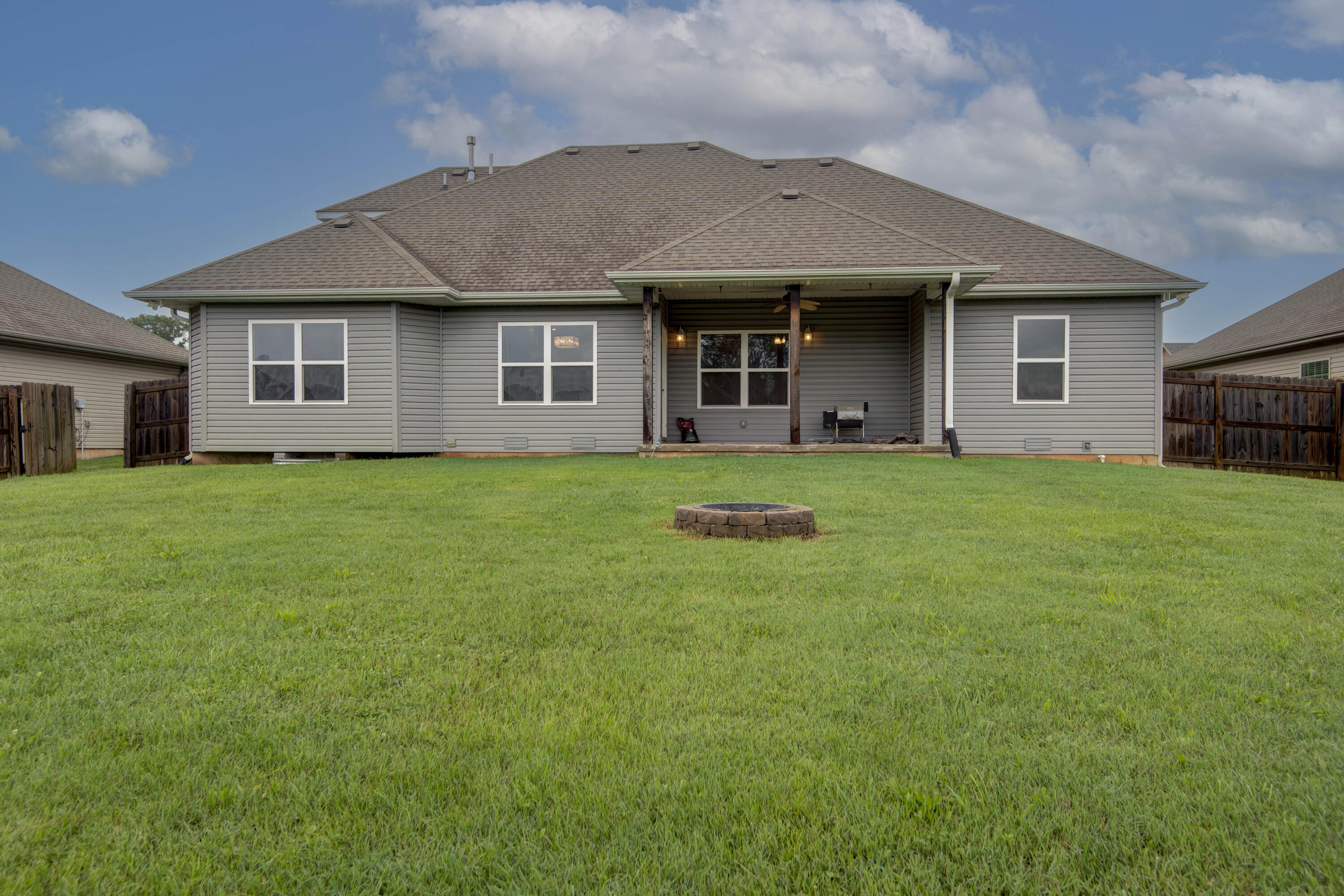 5662 East Gatehouse Drive Property Photo 28
