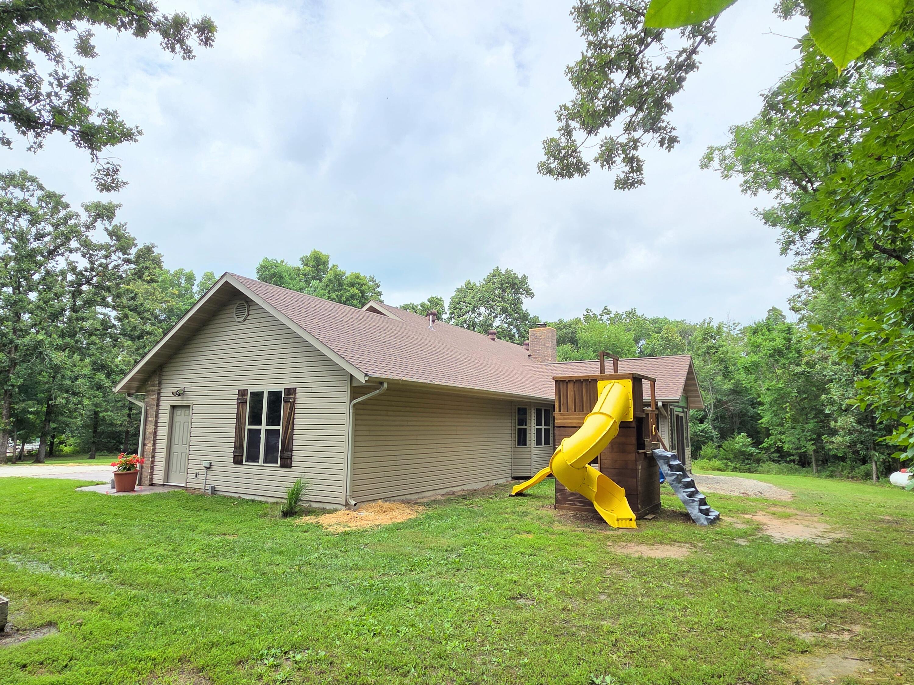 1346 Golf Course Road Property Photo 6