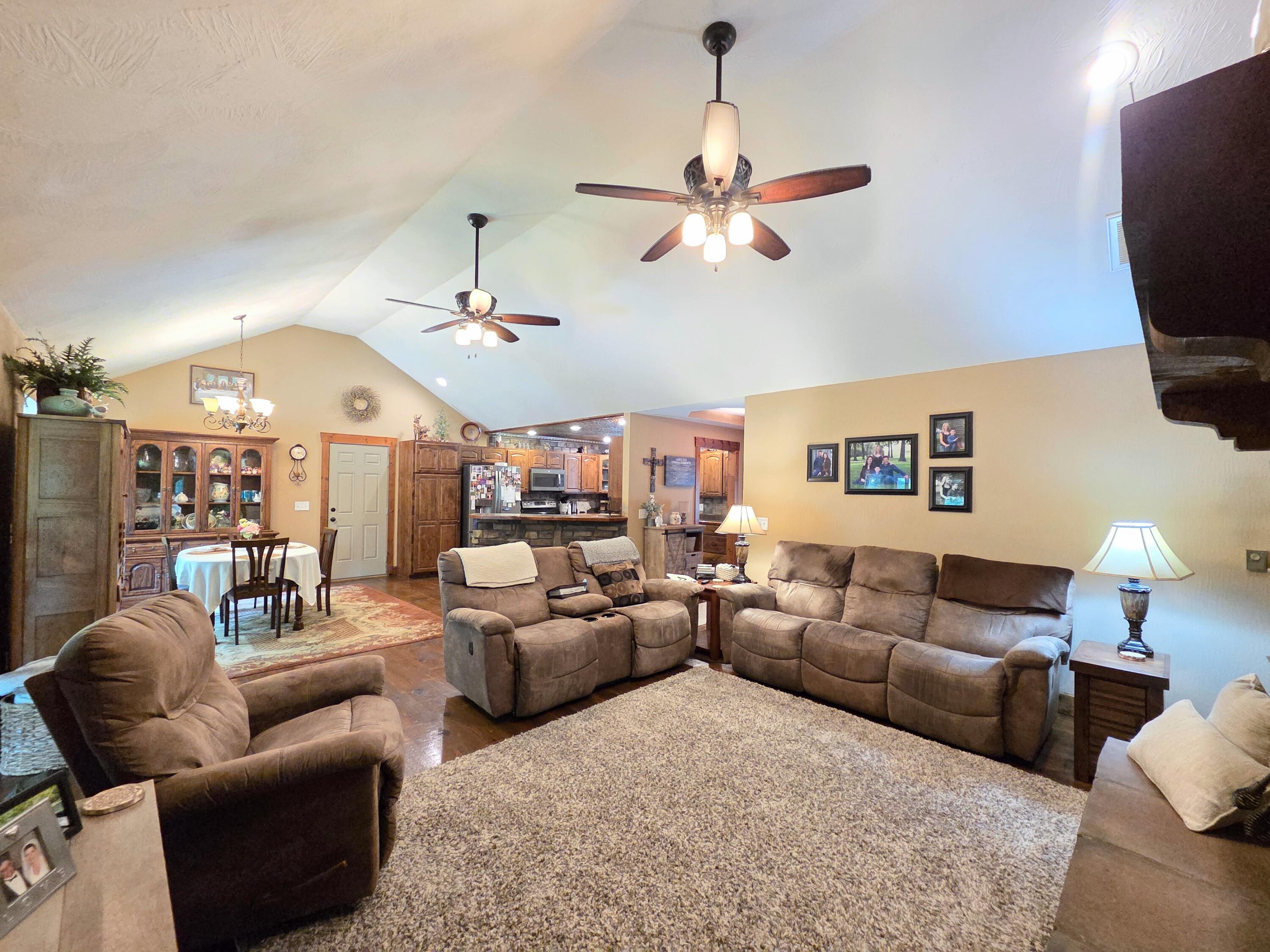 1346 Golf Course Road Property Photo 20