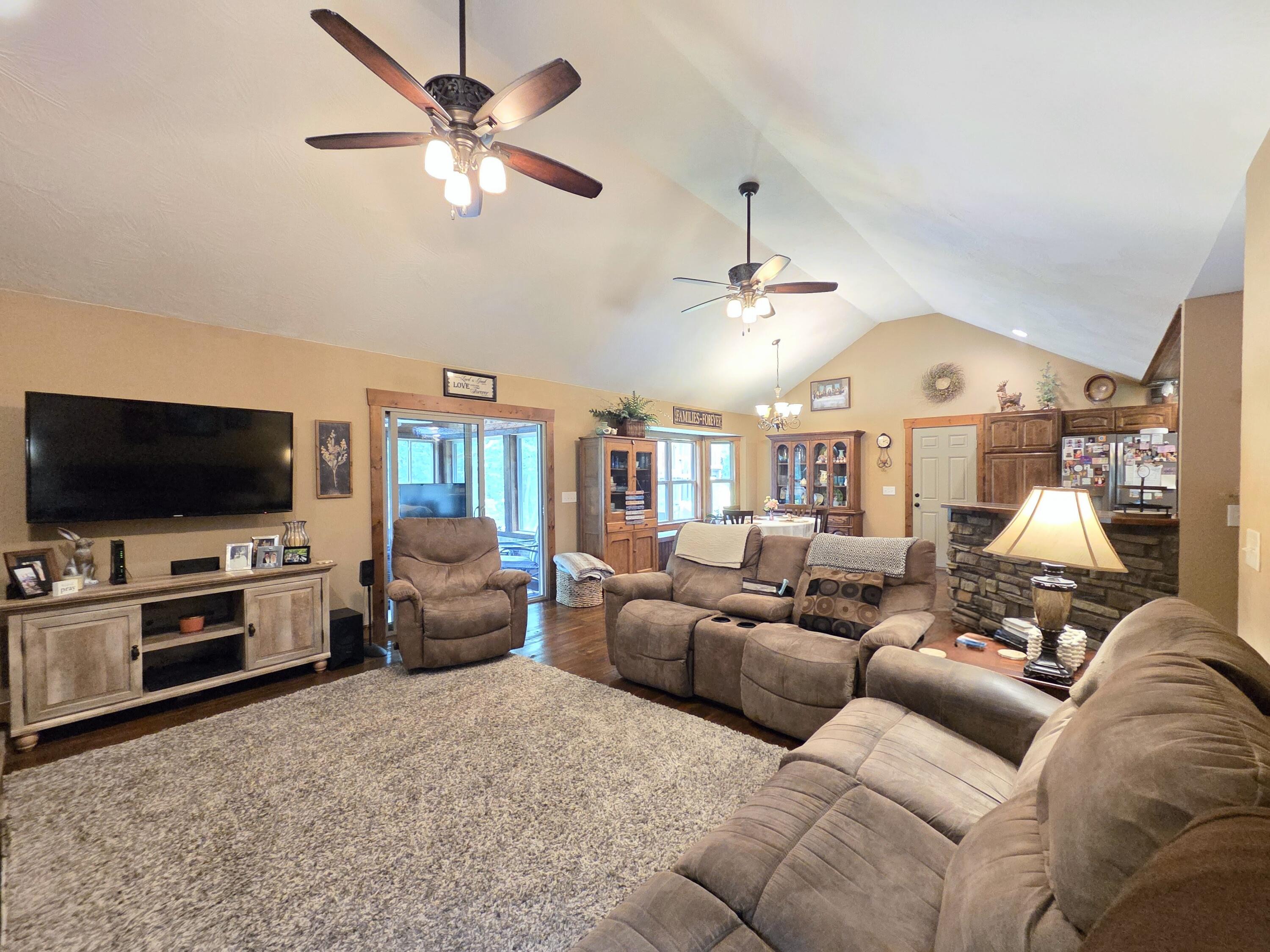 1346 Golf Course Road Property Photo 21