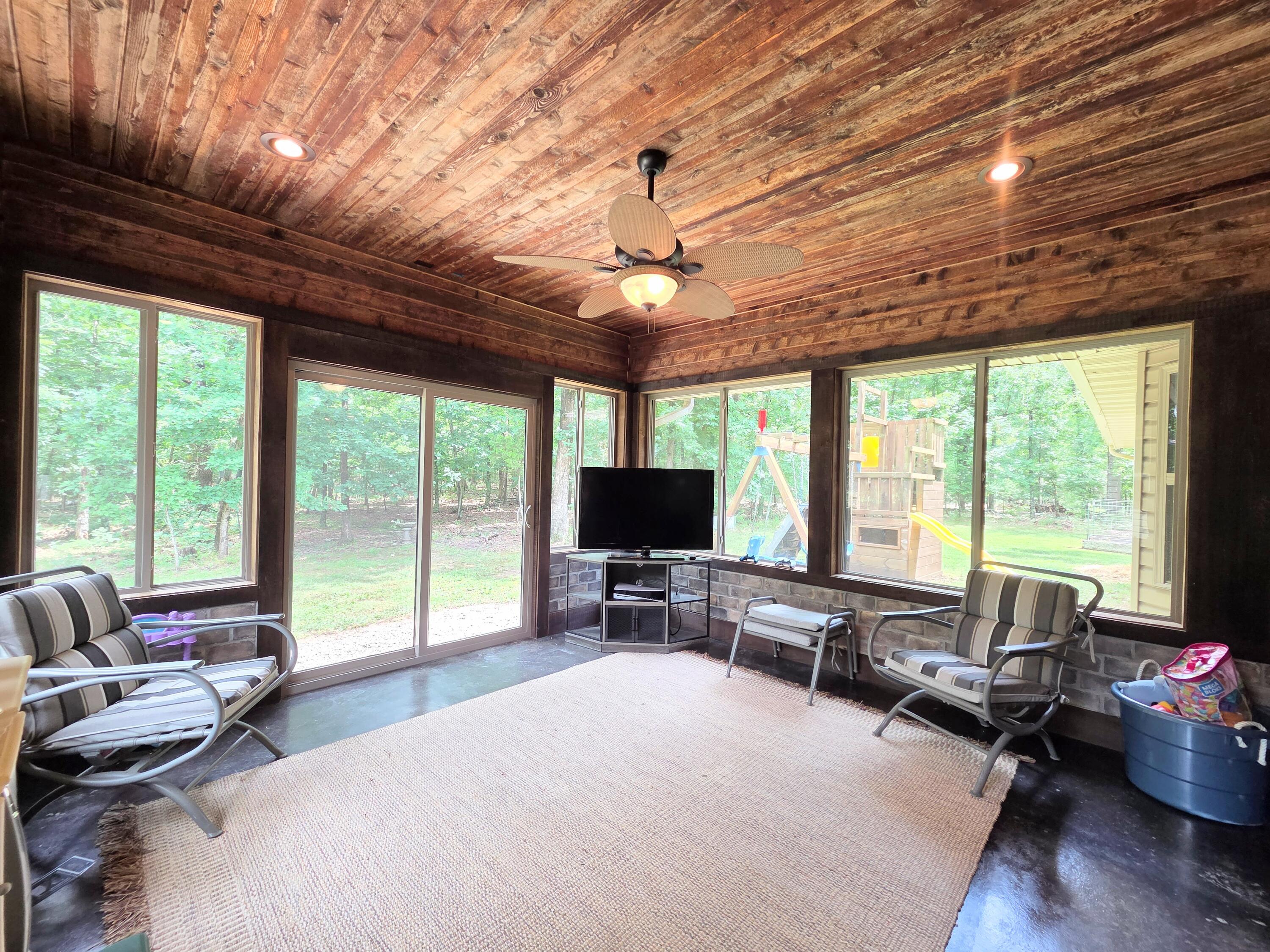 1346 Golf Course Road Property Photo 30