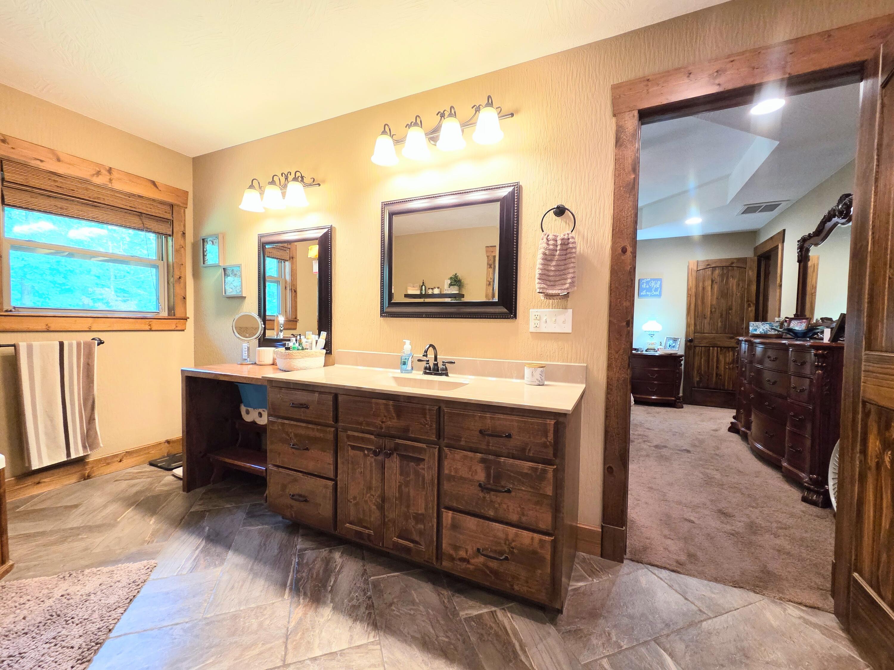 1346 Golf Course Road Property Photo 37