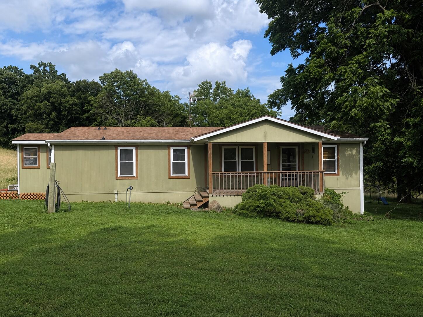 7618 Highway N Property Photo 1