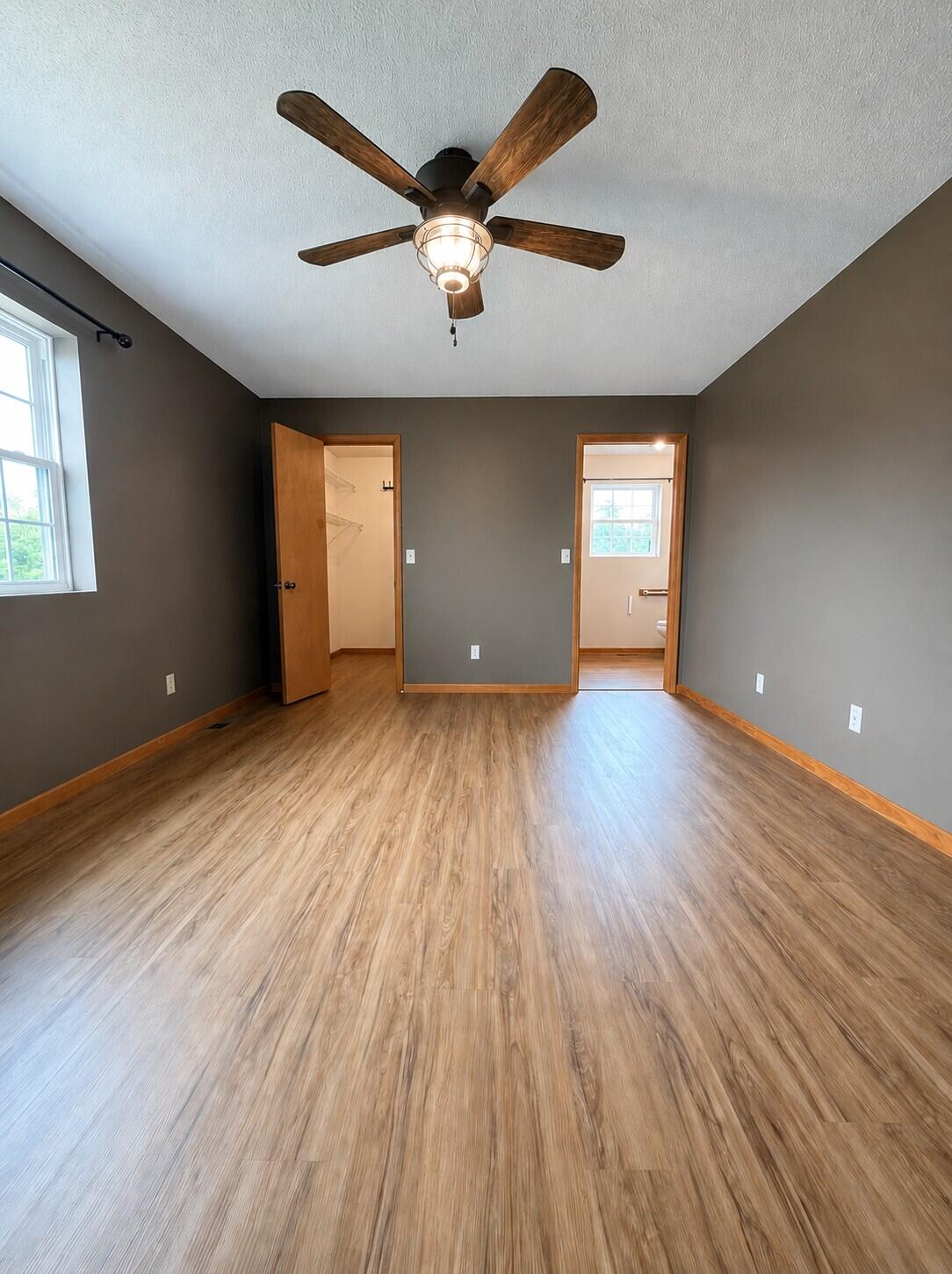 1738 East 400th Road Property Photo 15