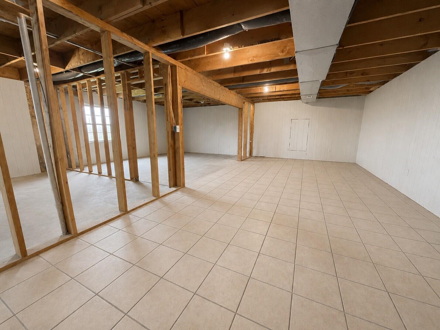 1738 East 400th Road Property Photo 25