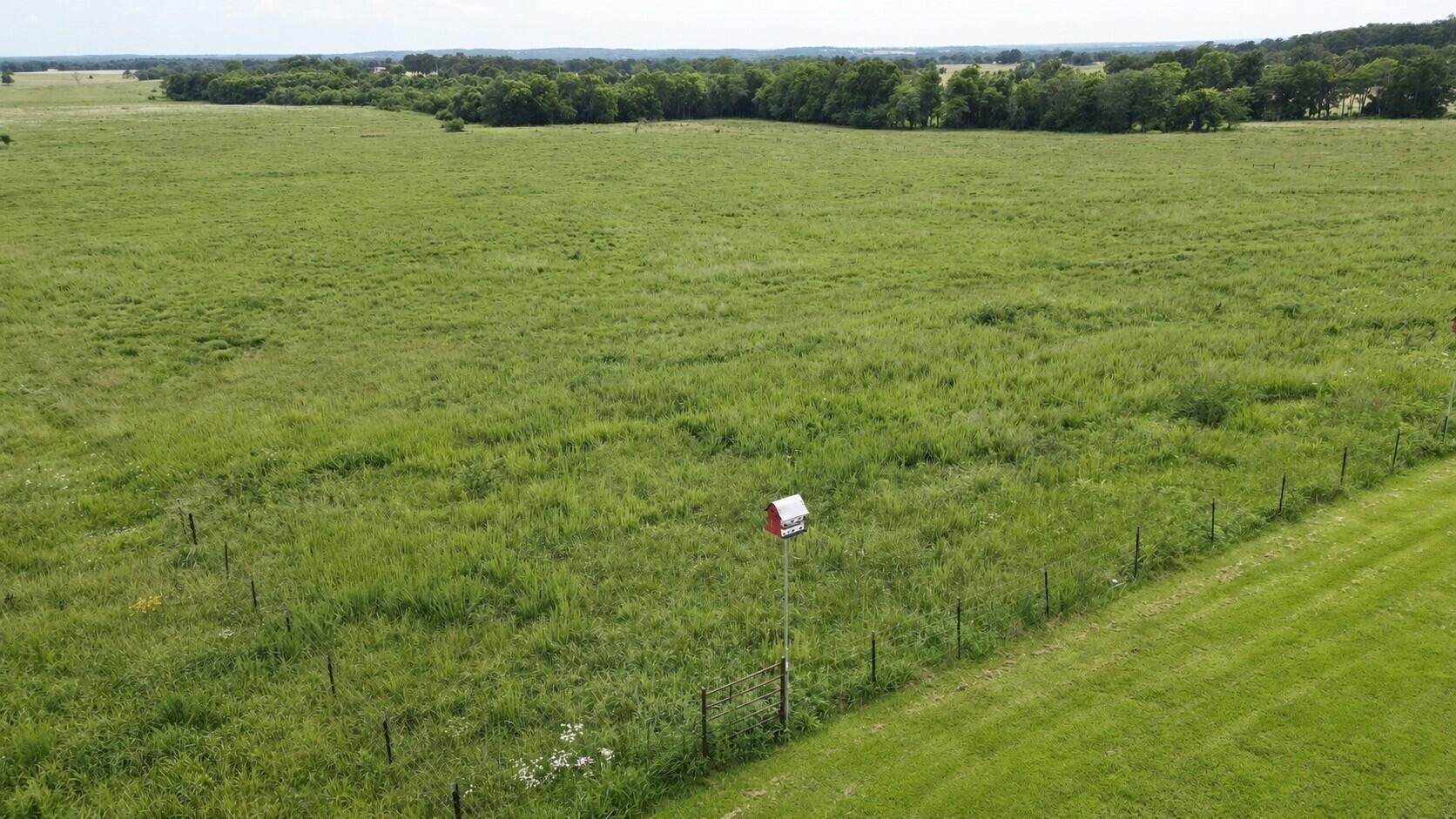 1738 East 400th Road Property Photo 29